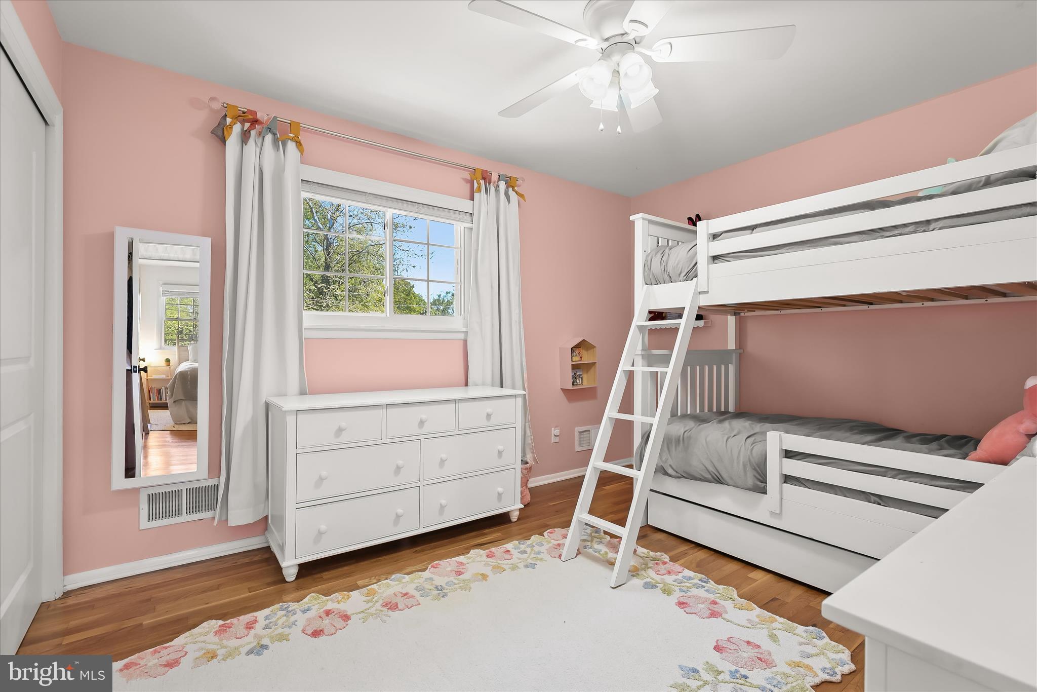 PLEASANT HILLS - Residential