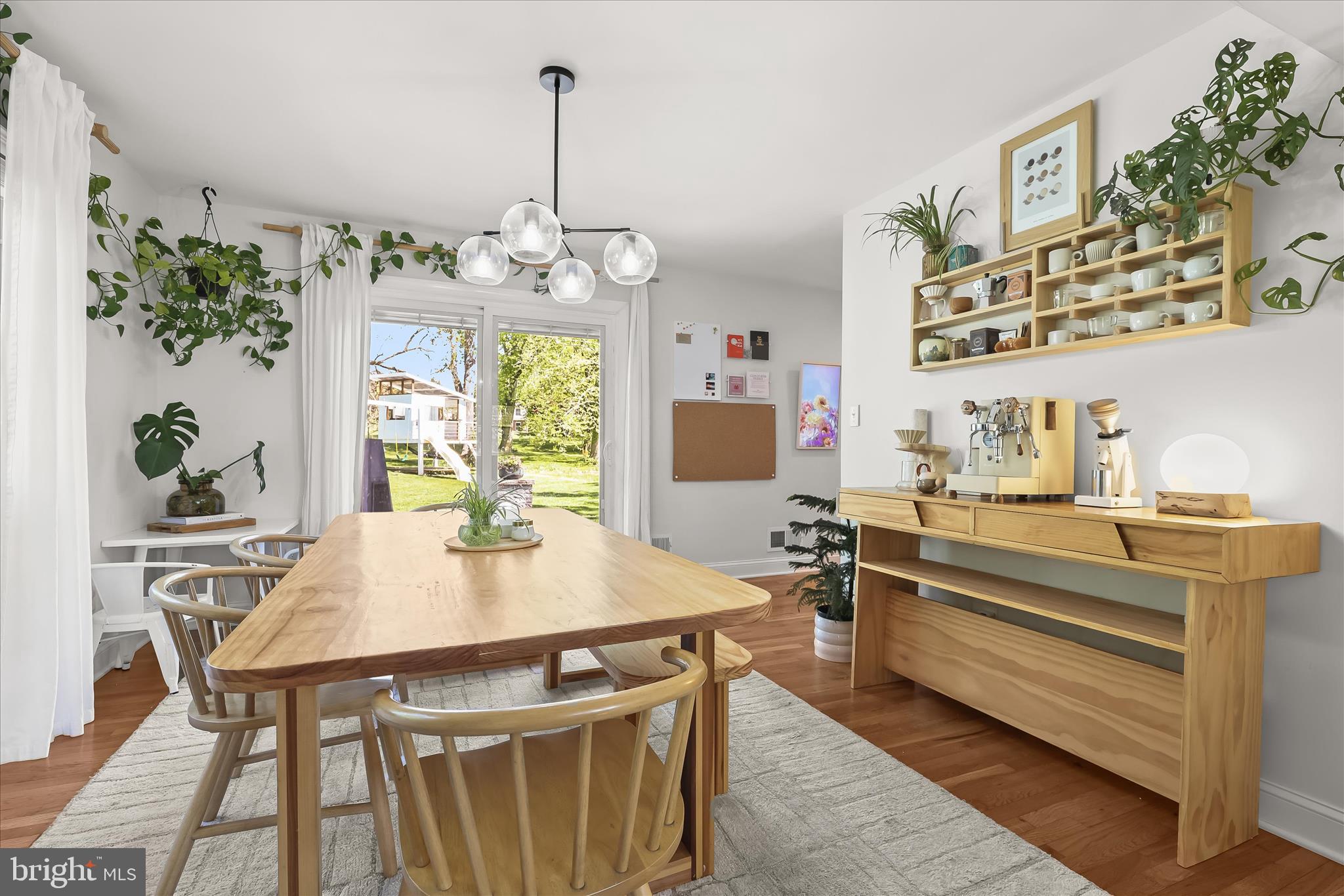 PLEASANT HILLS - Residential