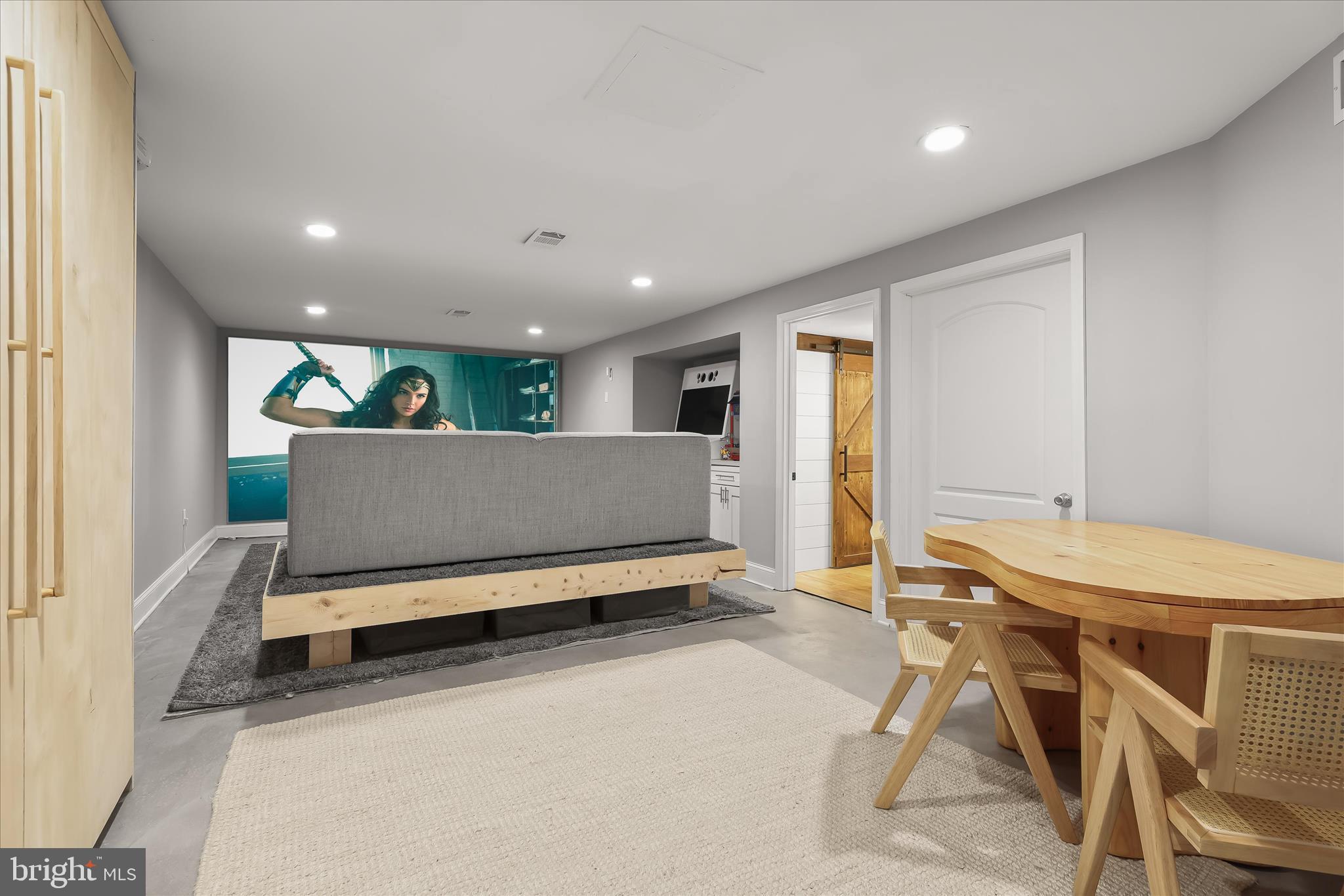 PLEASANT HILLS - Residential