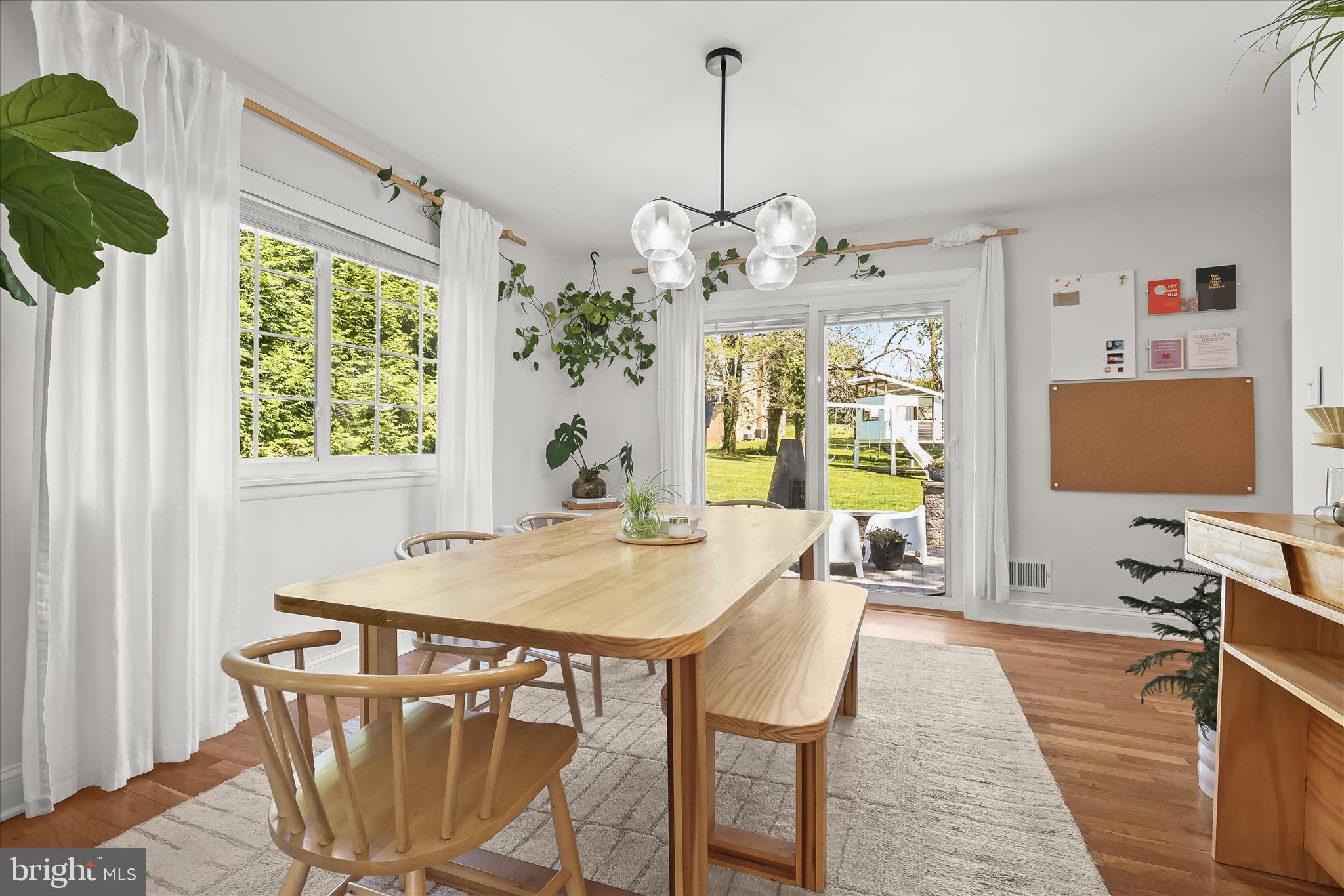 PLEASANT HILLS - Residential