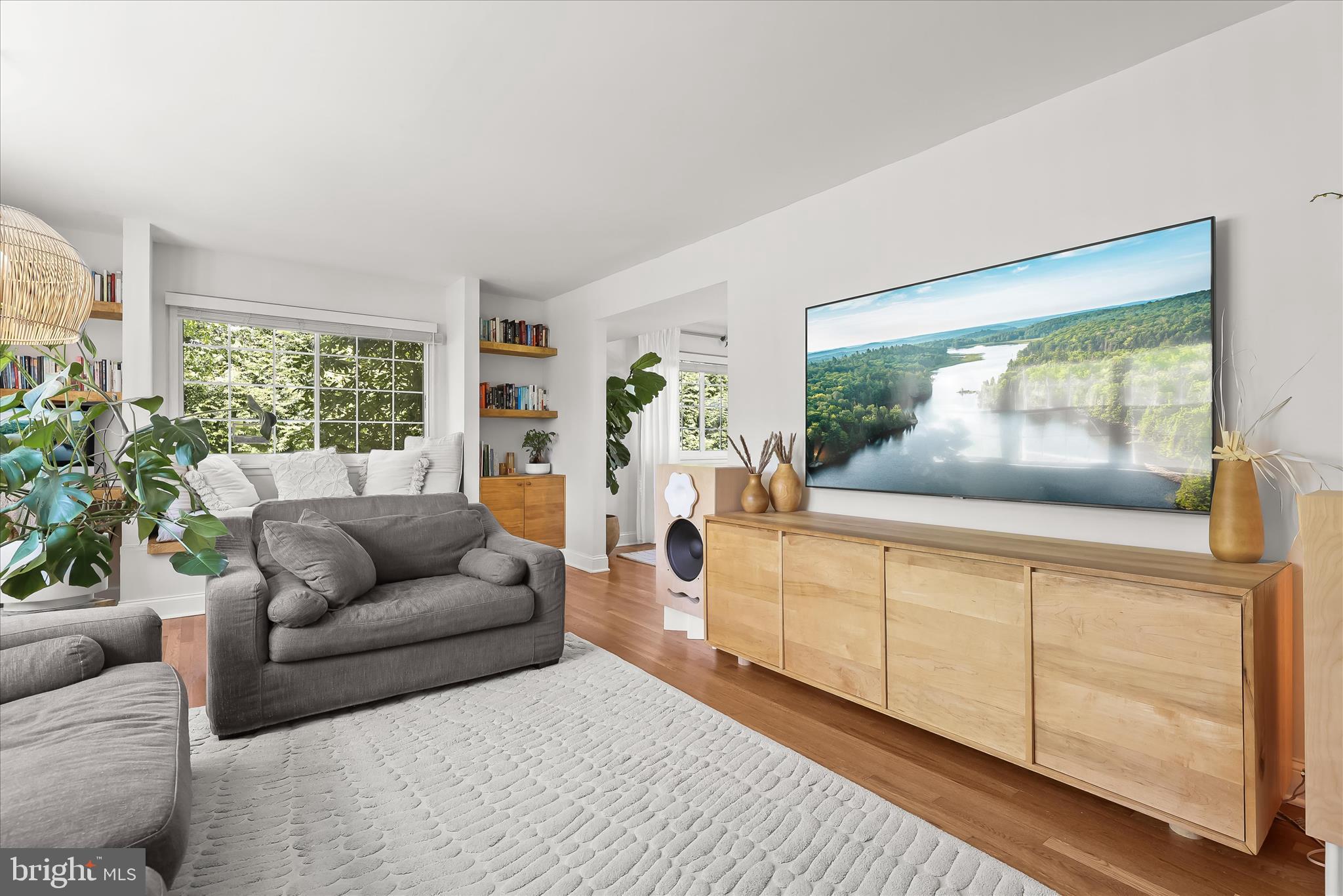 PLEASANT HILLS - Residential
