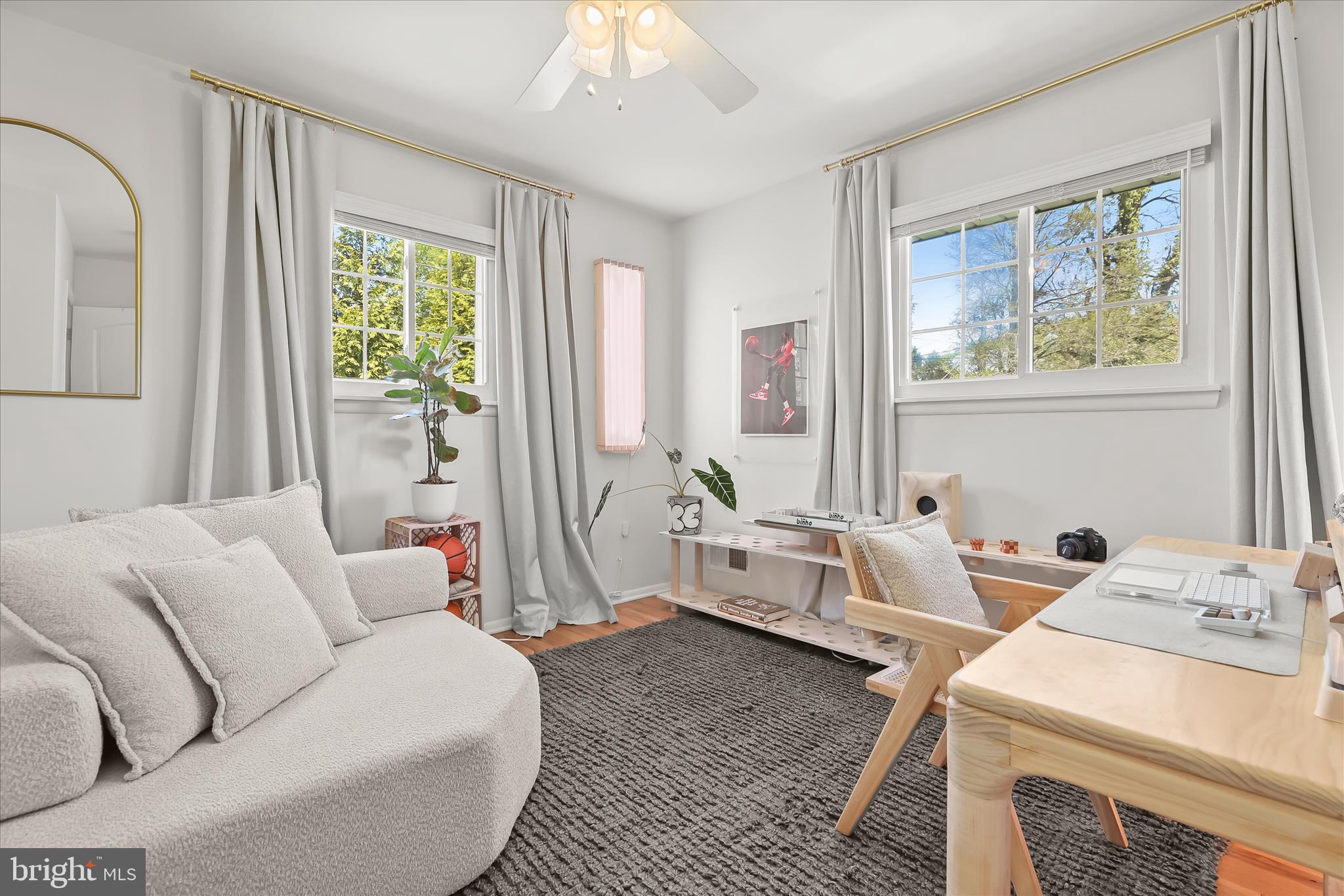 PLEASANT HILLS - Residential