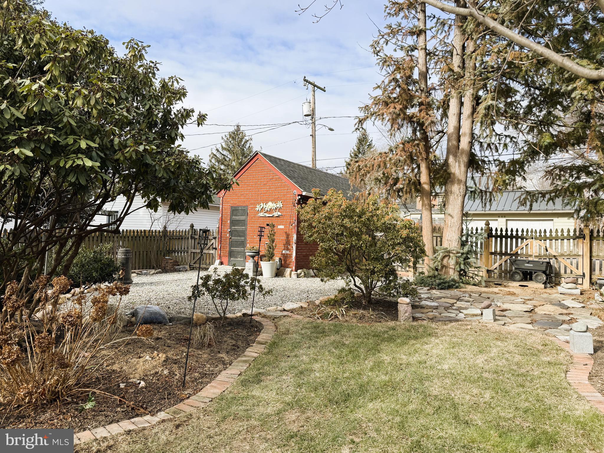 HOOD COLLEGE - Residential