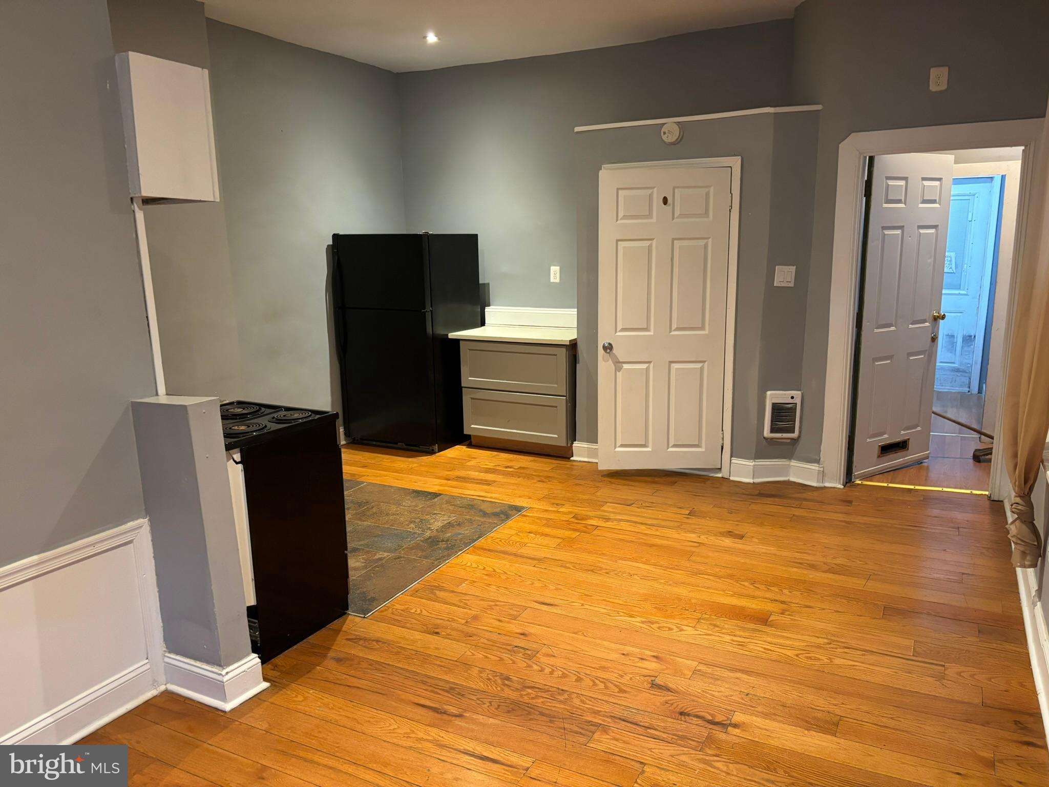 WEST PHILADELPHIA - Residential