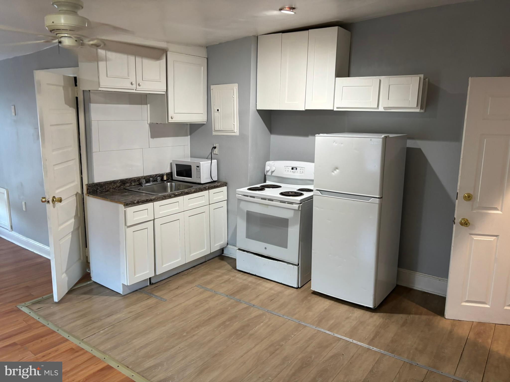 WEST PHILADELPHIA - Residential