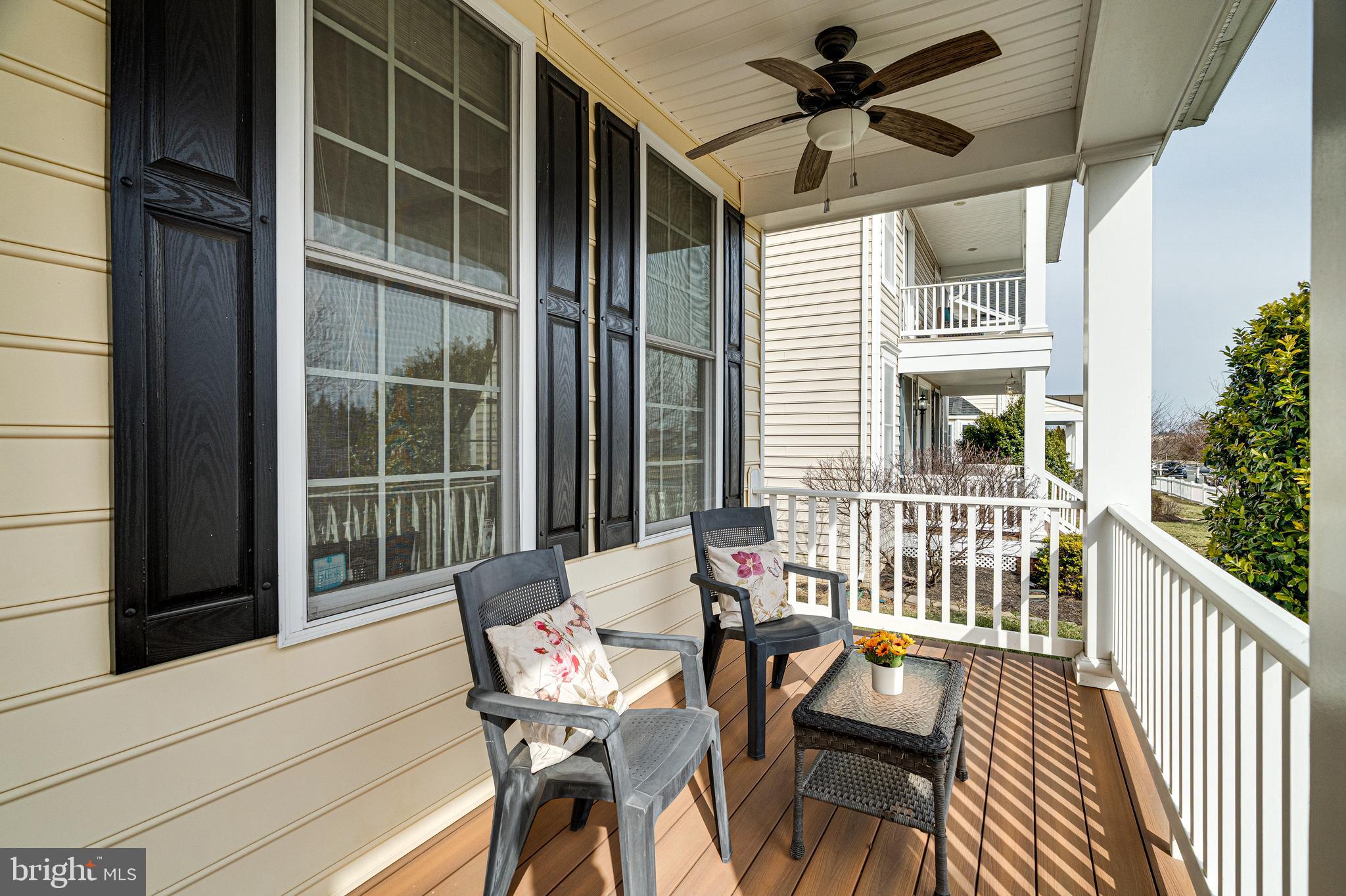 SOUTH RIDING - Residential