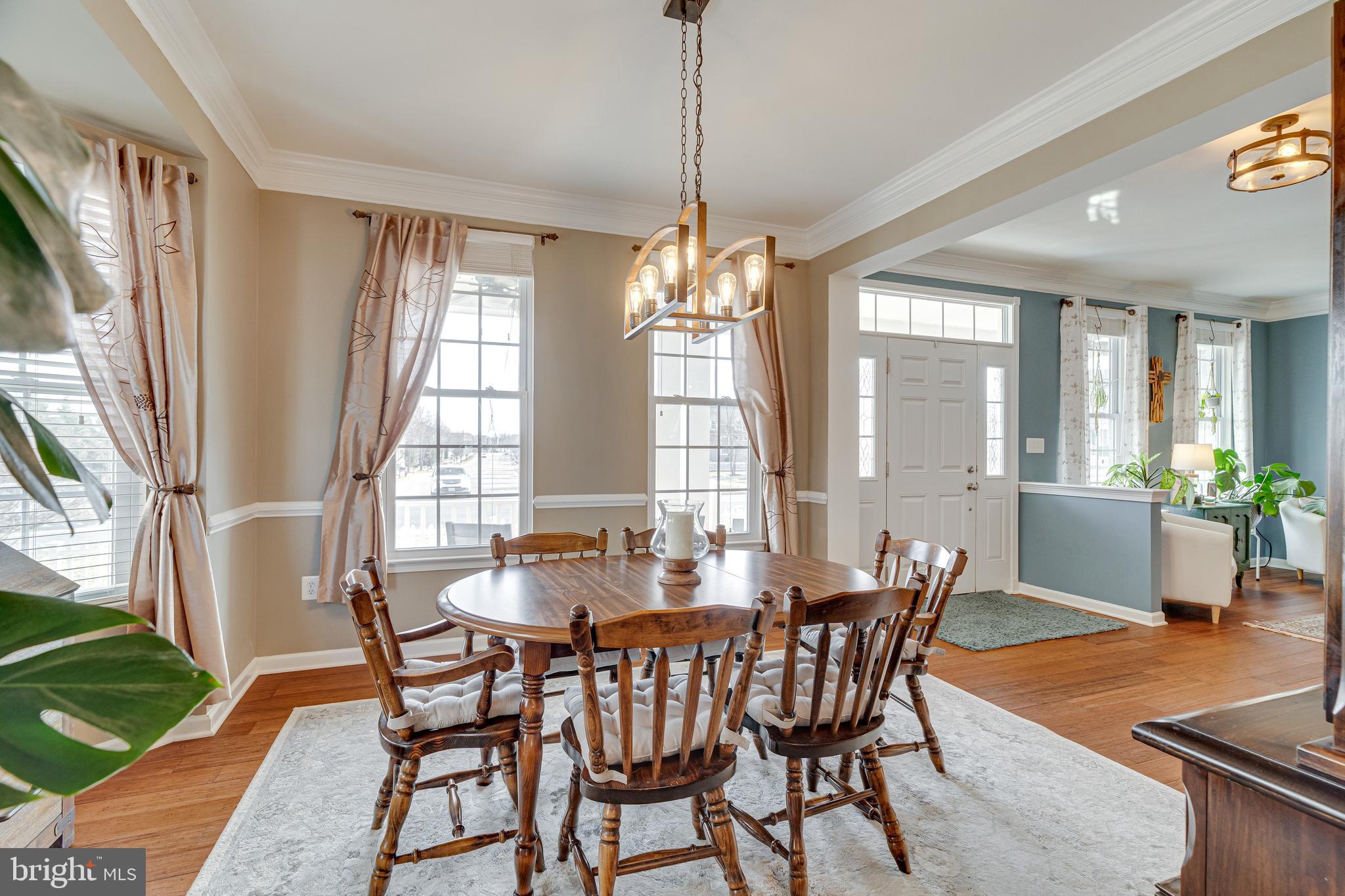 SOUTH RIDING - Residential