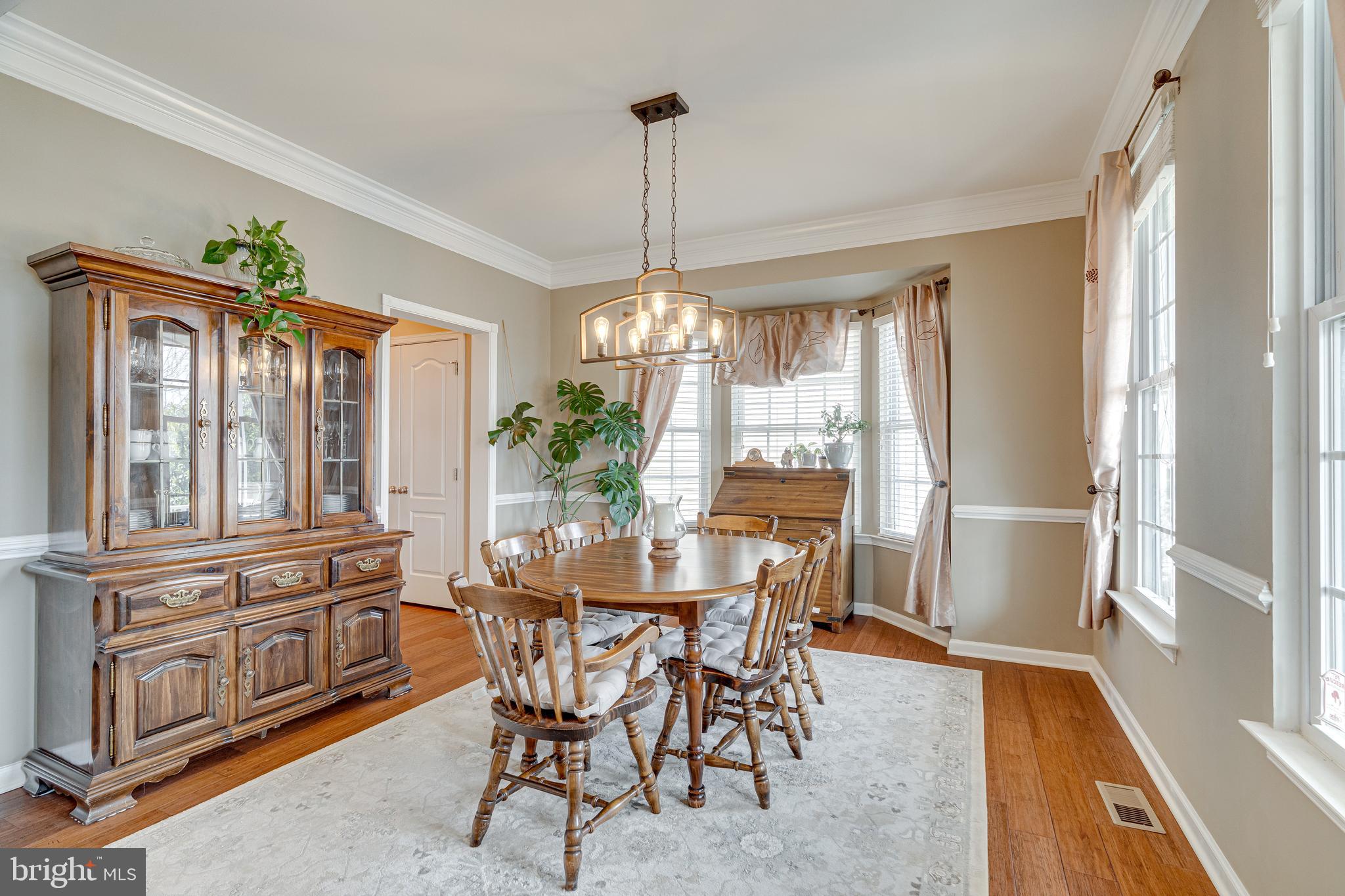 SOUTH RIDING - Residential