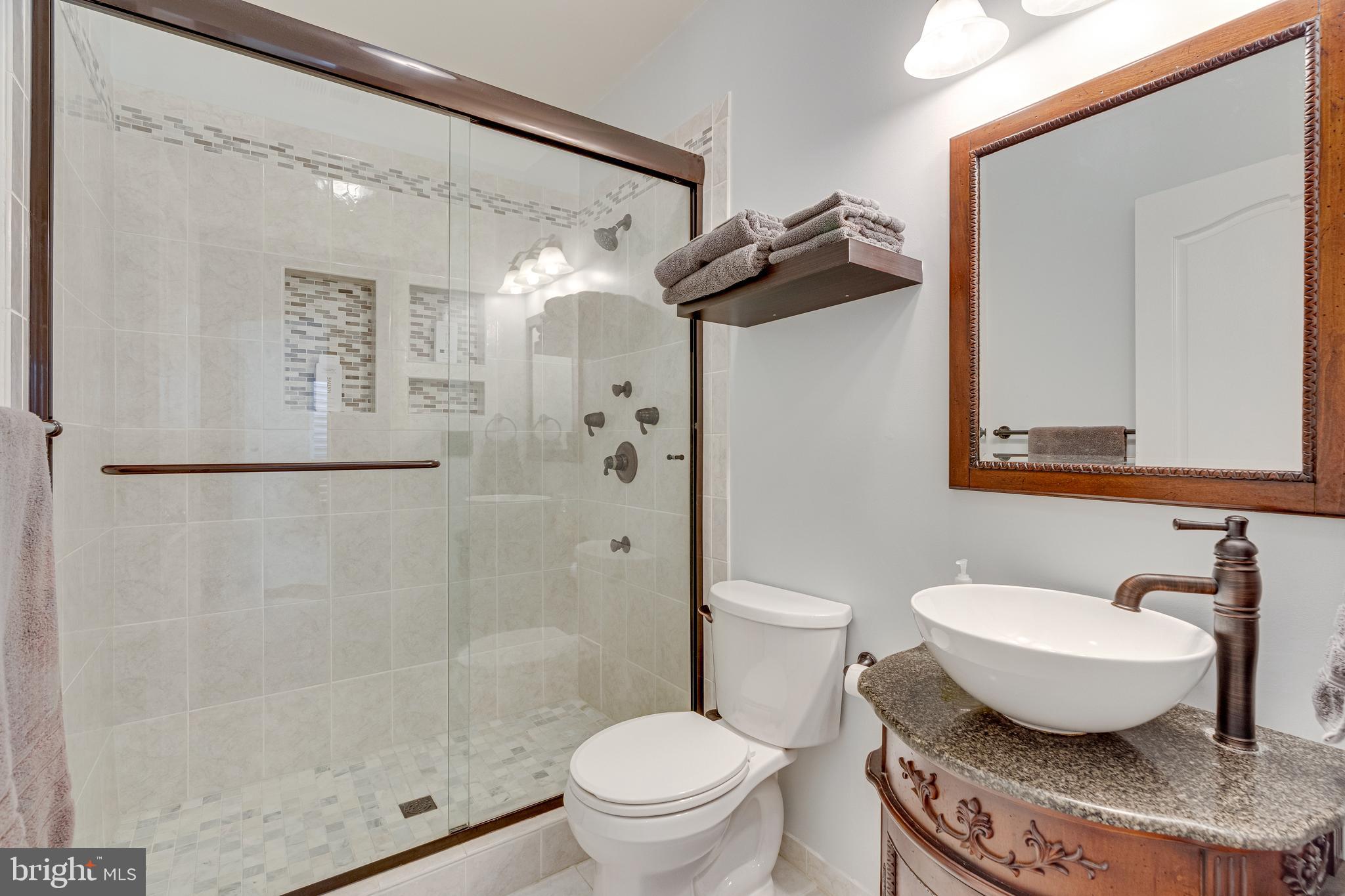 SOUTH RIDING - Residential