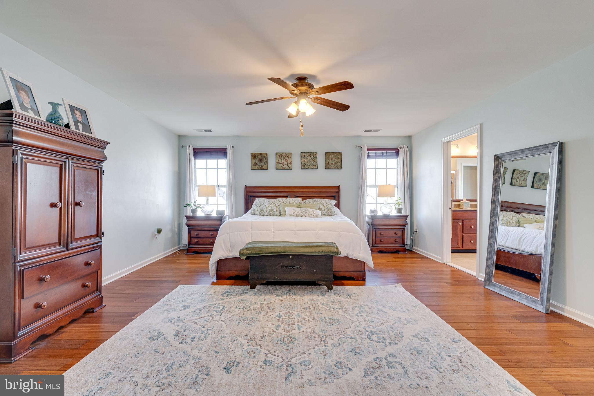 SOUTH RIDING - Residential