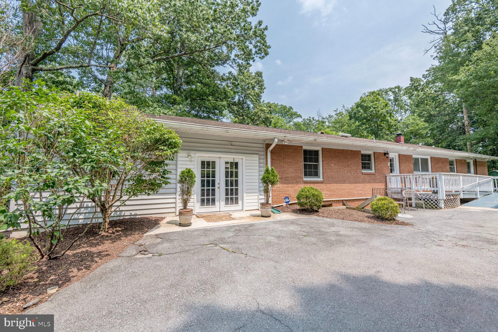 1701 MAYDALE DRIVE