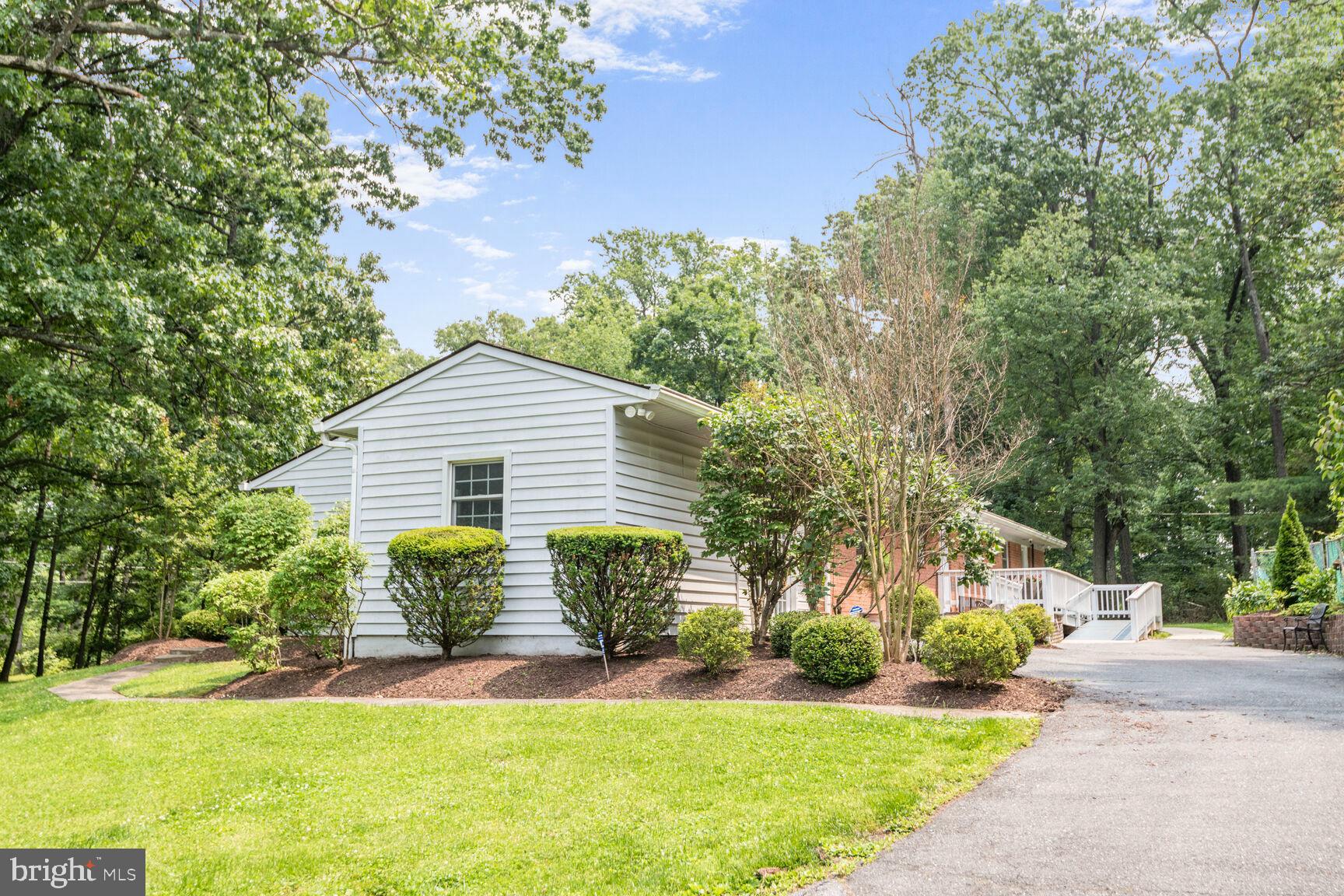 1701 MAYDALE DRIVE