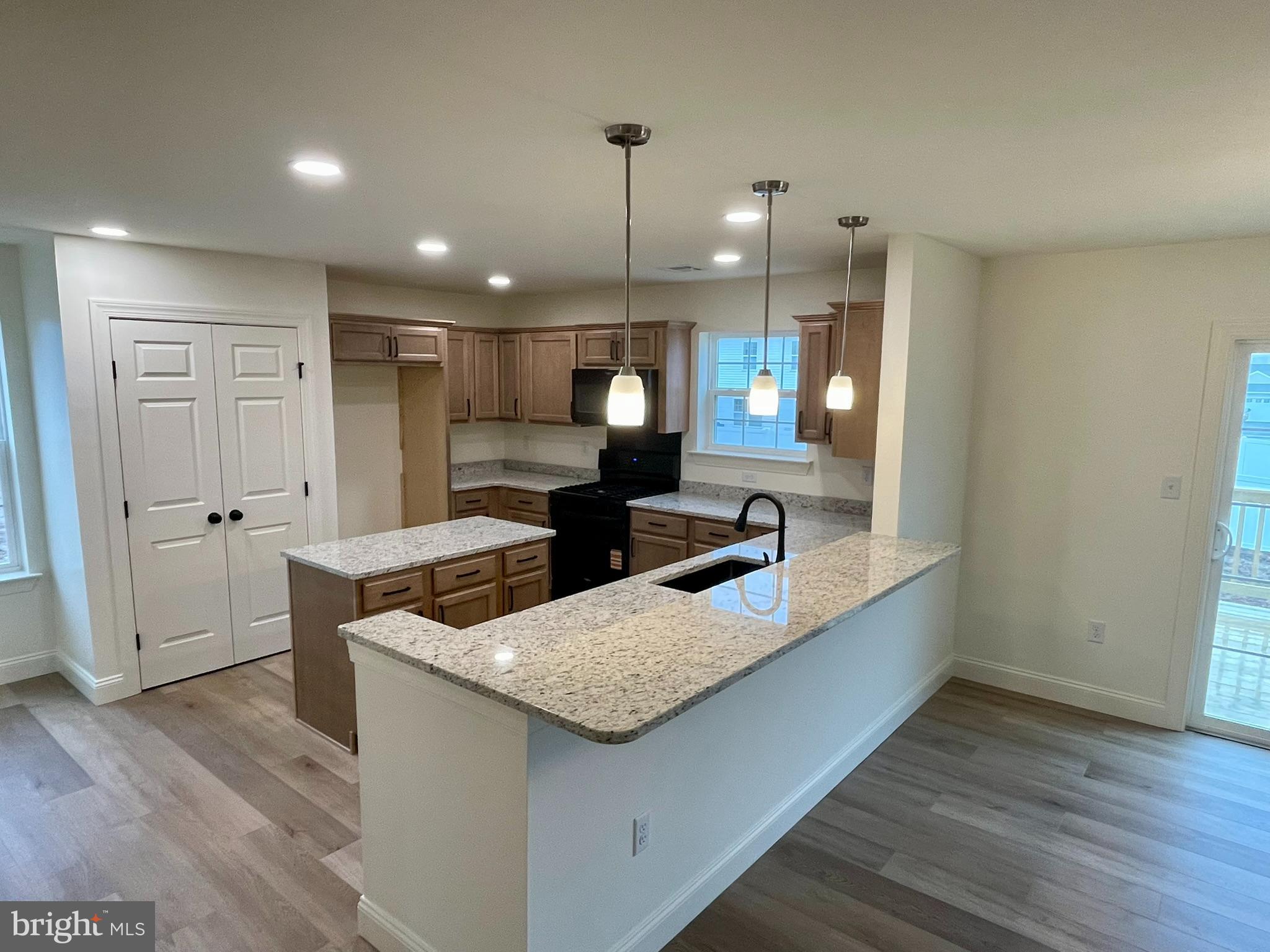 MEADOW LANE FARMS - Residential