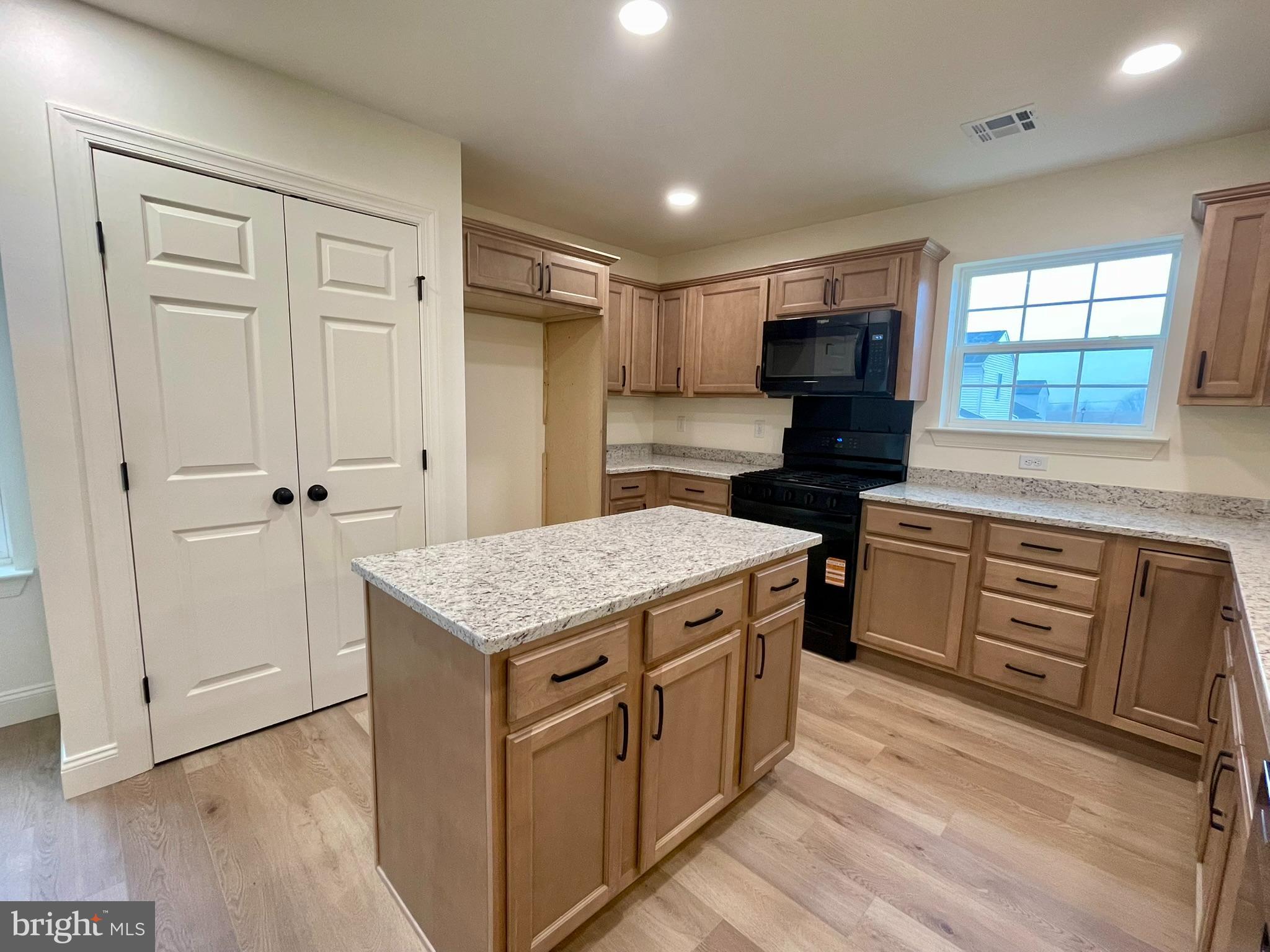 MEADOW LANE FARMS - Residential