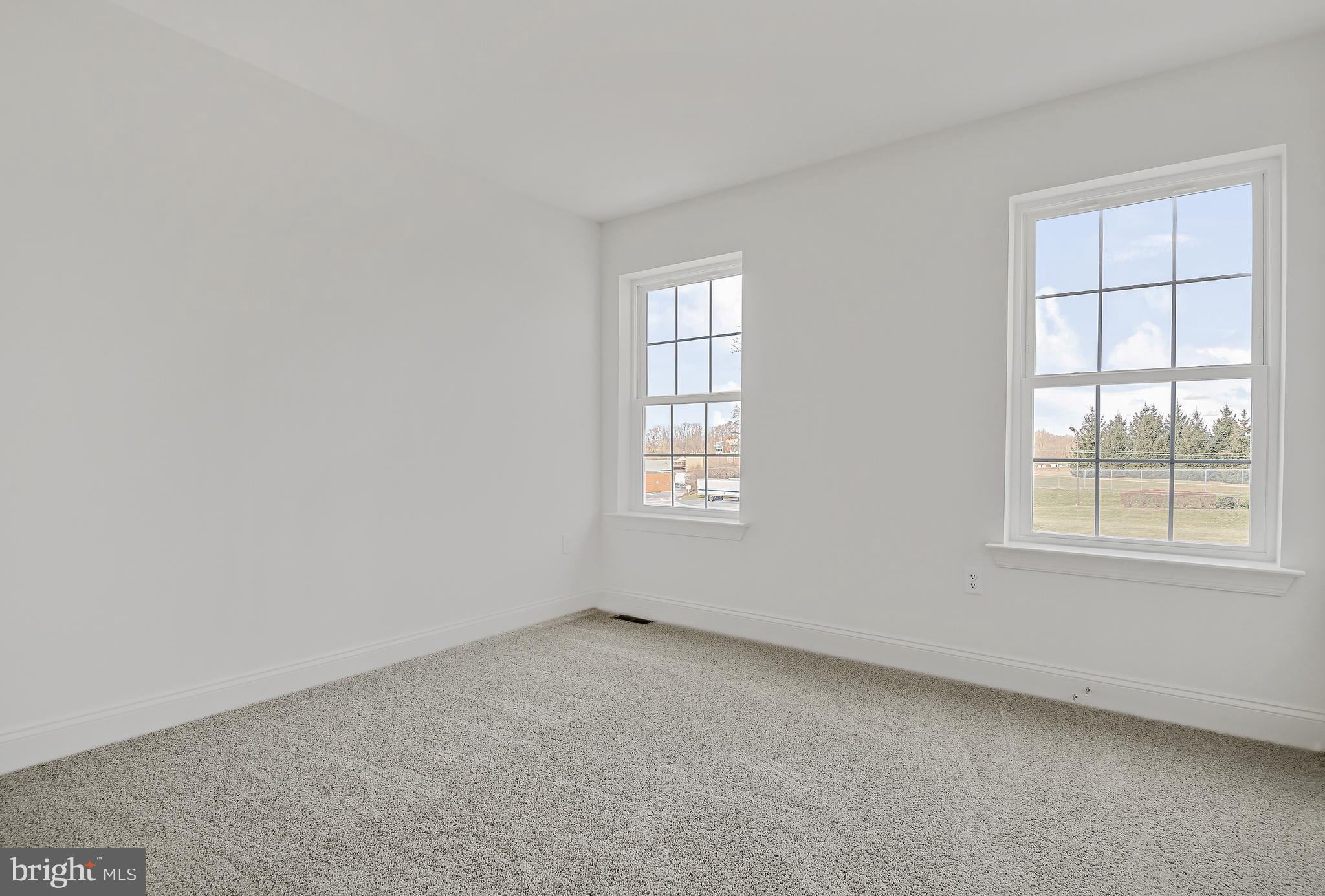 MEADOW LANE FARMS - Residential