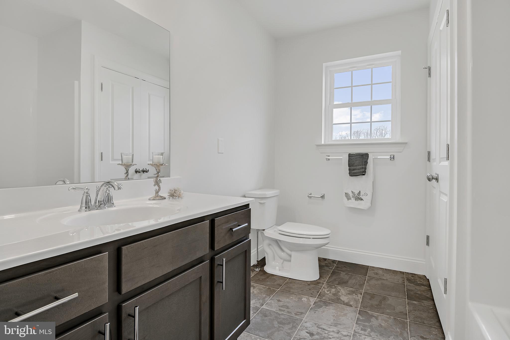 MEADOW LANE FARMS - Residential