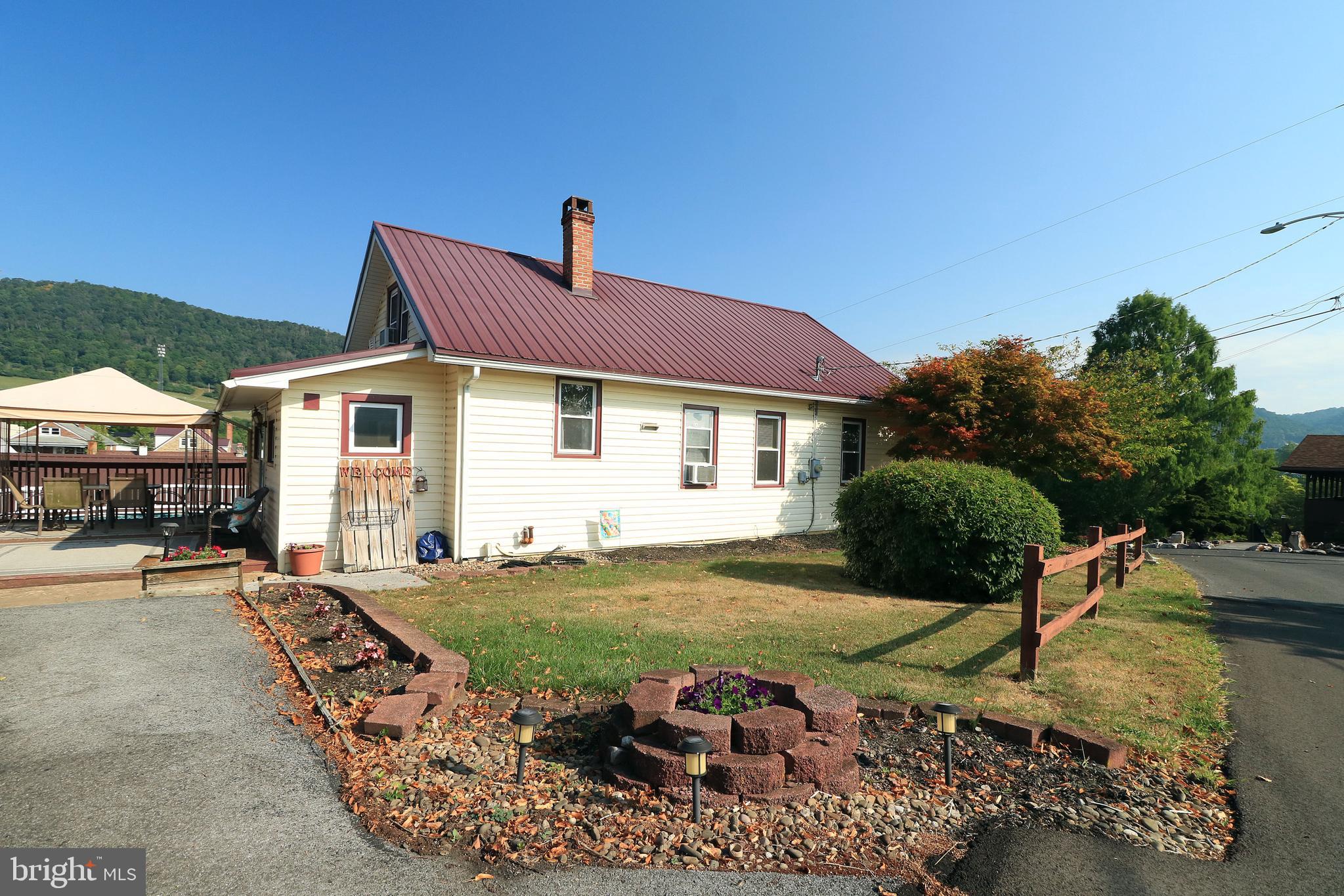 119 SHOEMAKER AVENUE