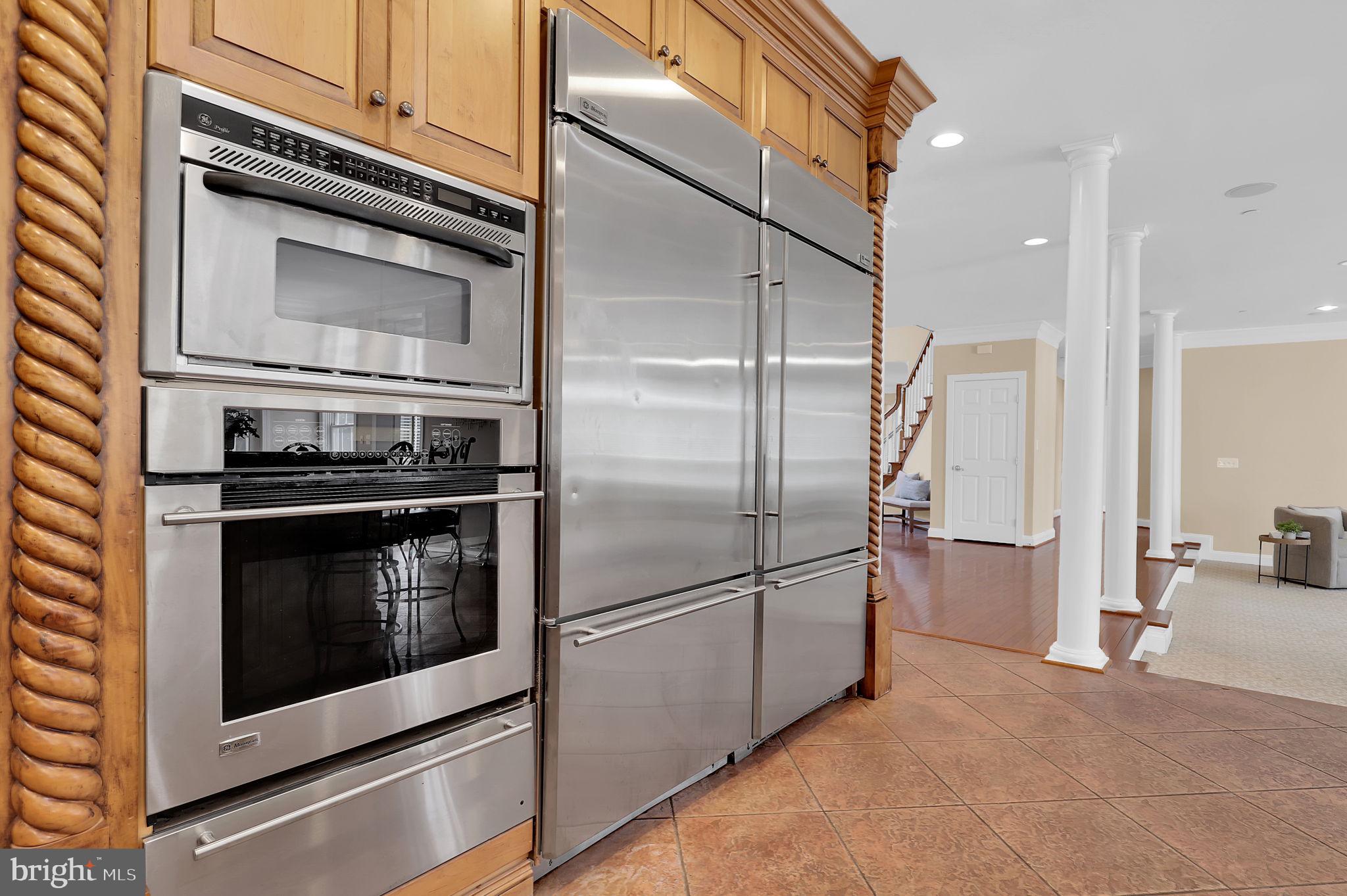 350 E BAY FRONT ROAD