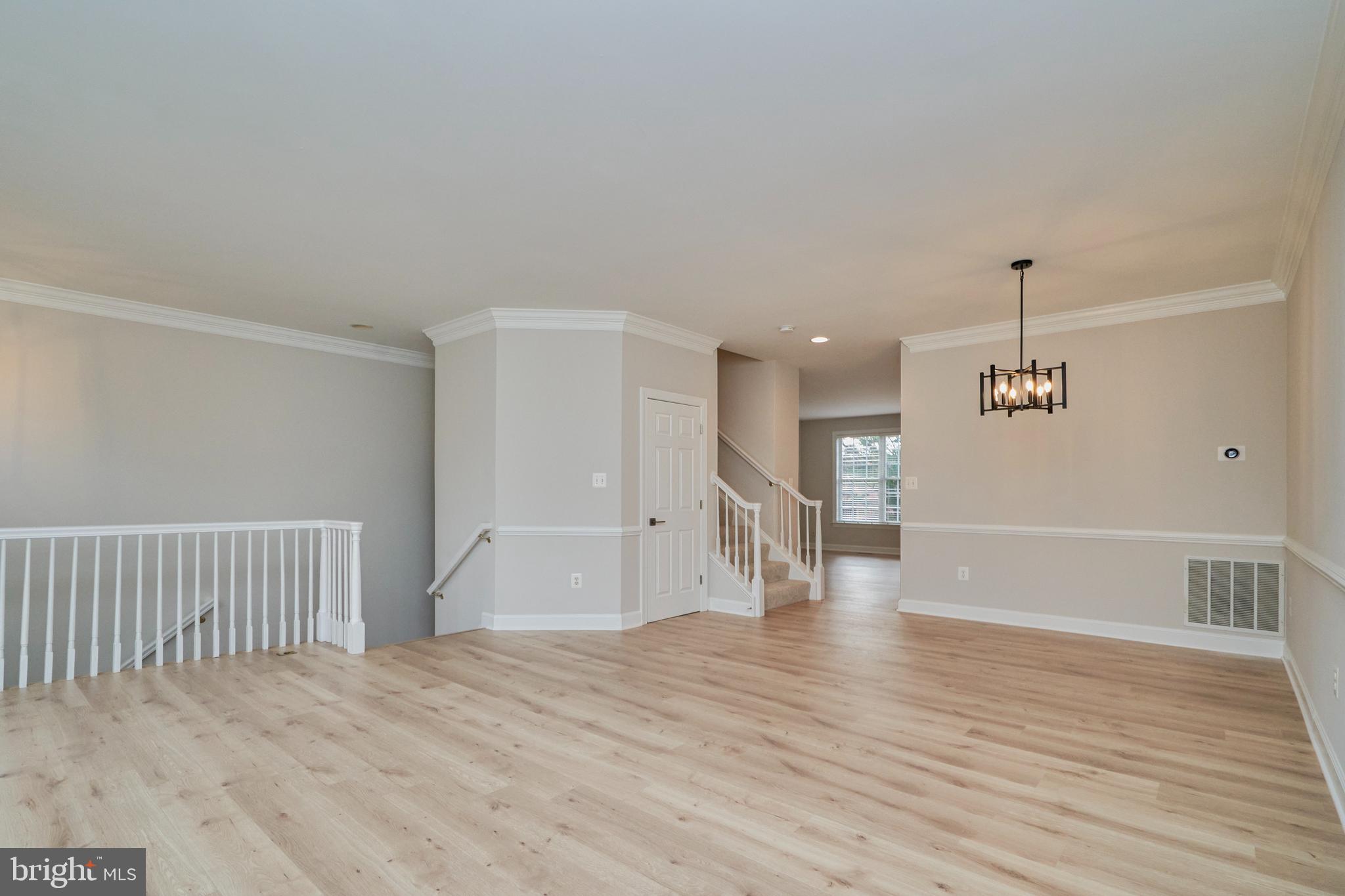 121 HERNDON MILL CIRCLE