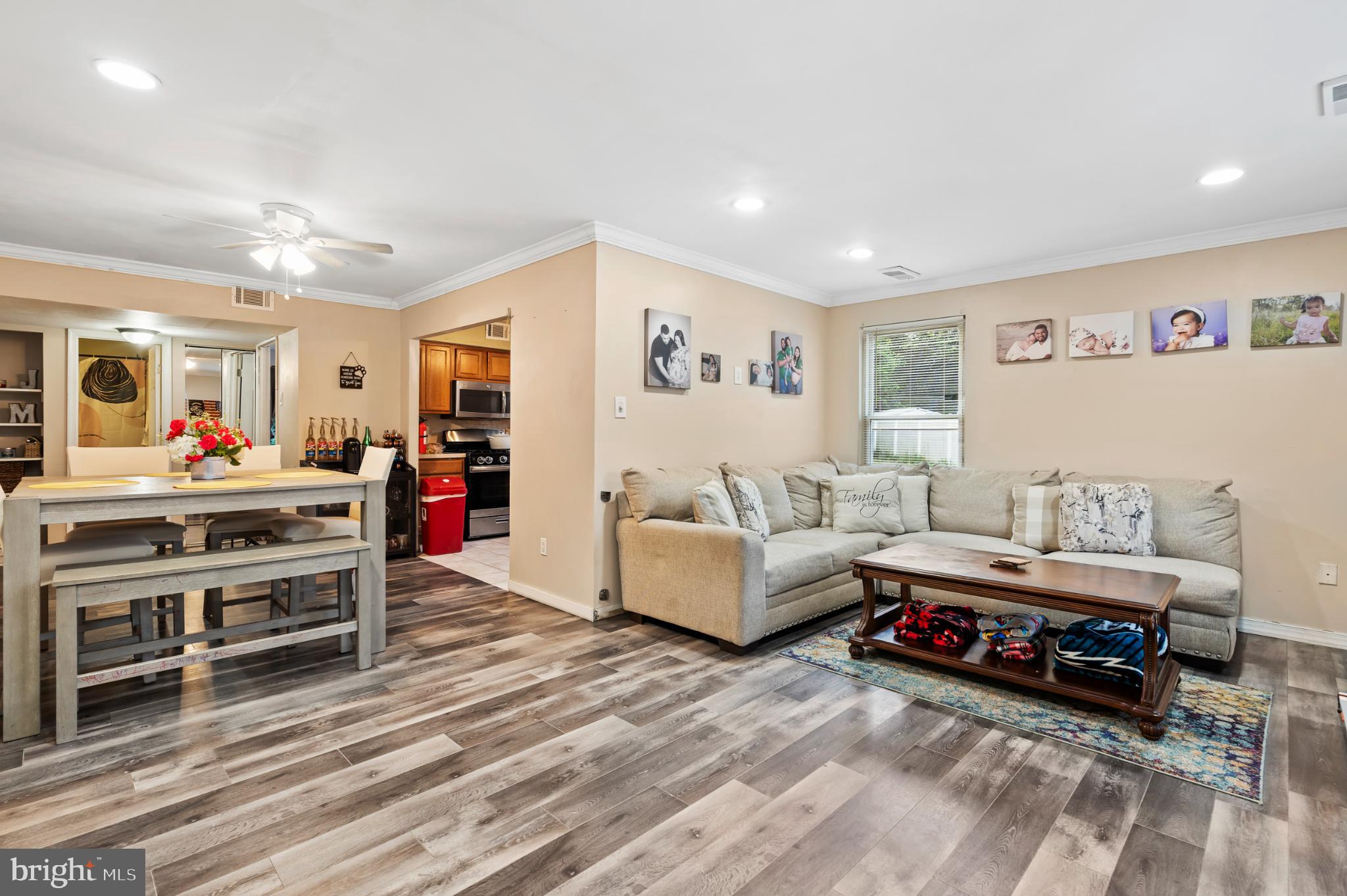 1603 ROYAL PLACE