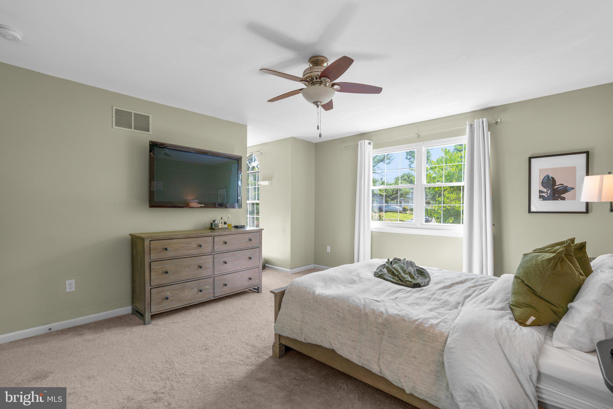 HOMEWOOD - Residential