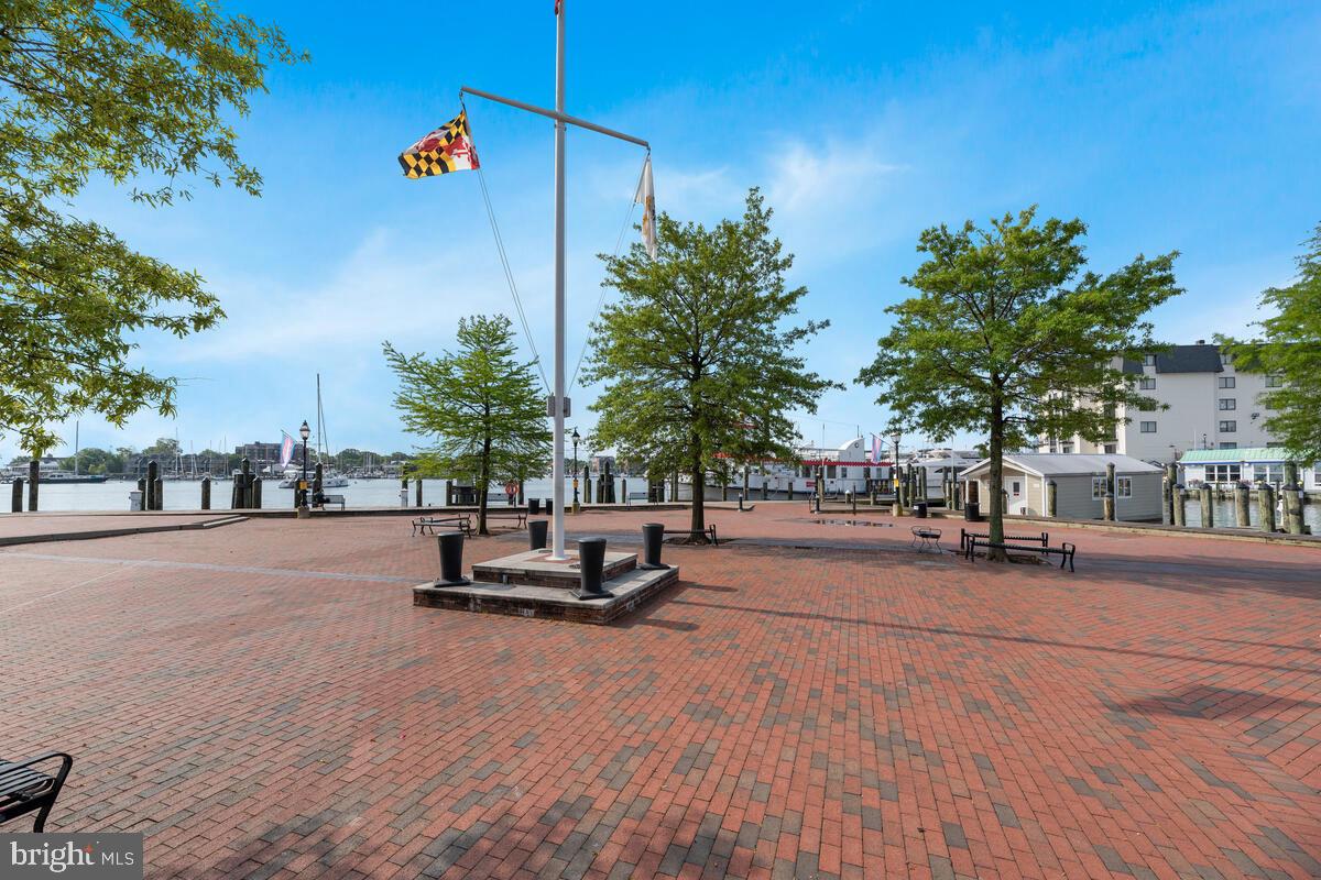 HOMEWOOD - Residential