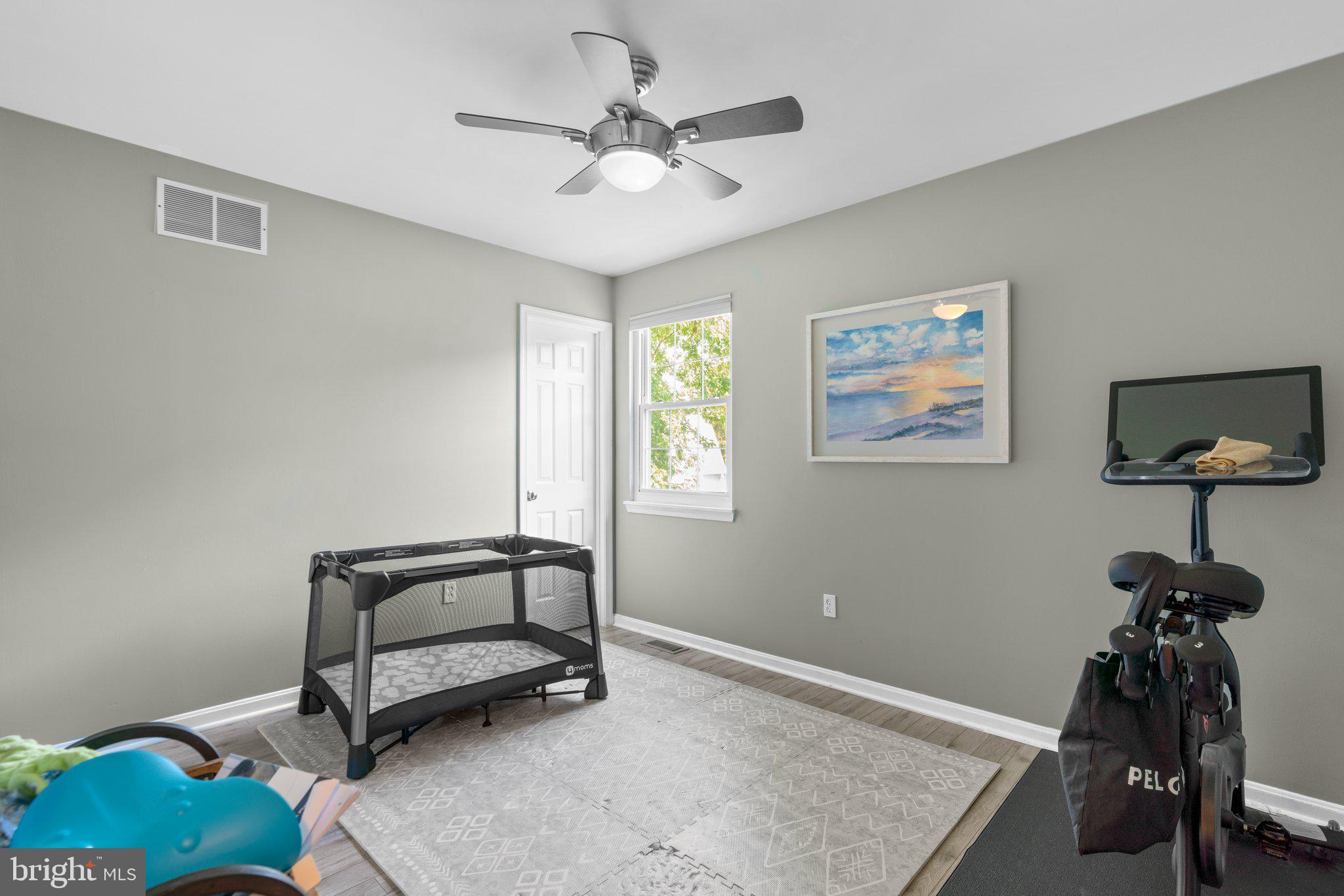 HOMEWOOD - Residential