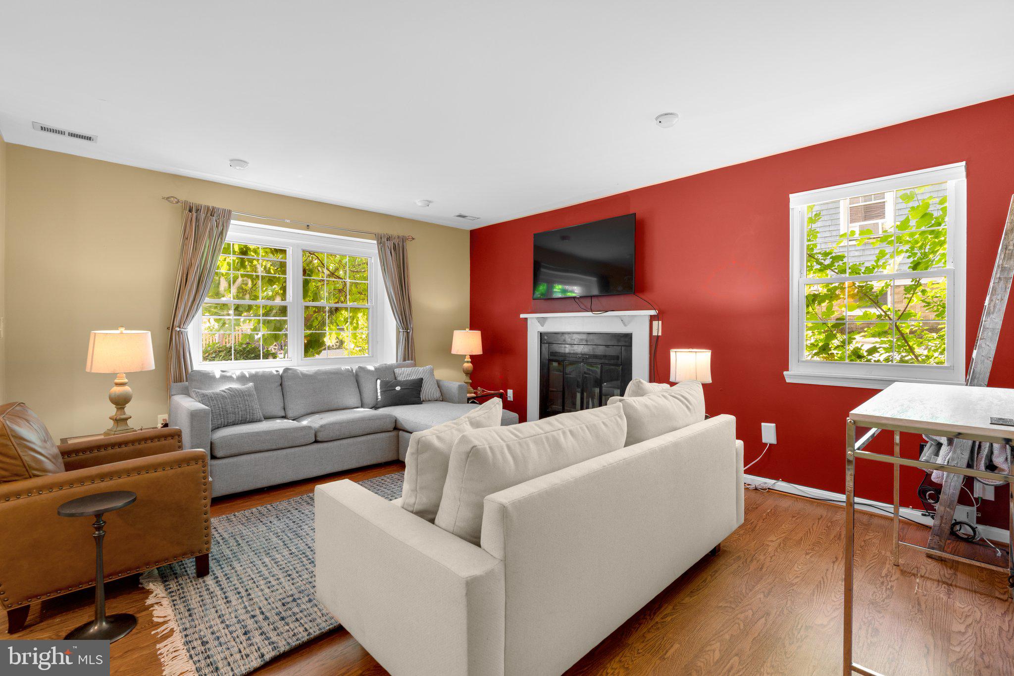 HOMEWOOD - Residential