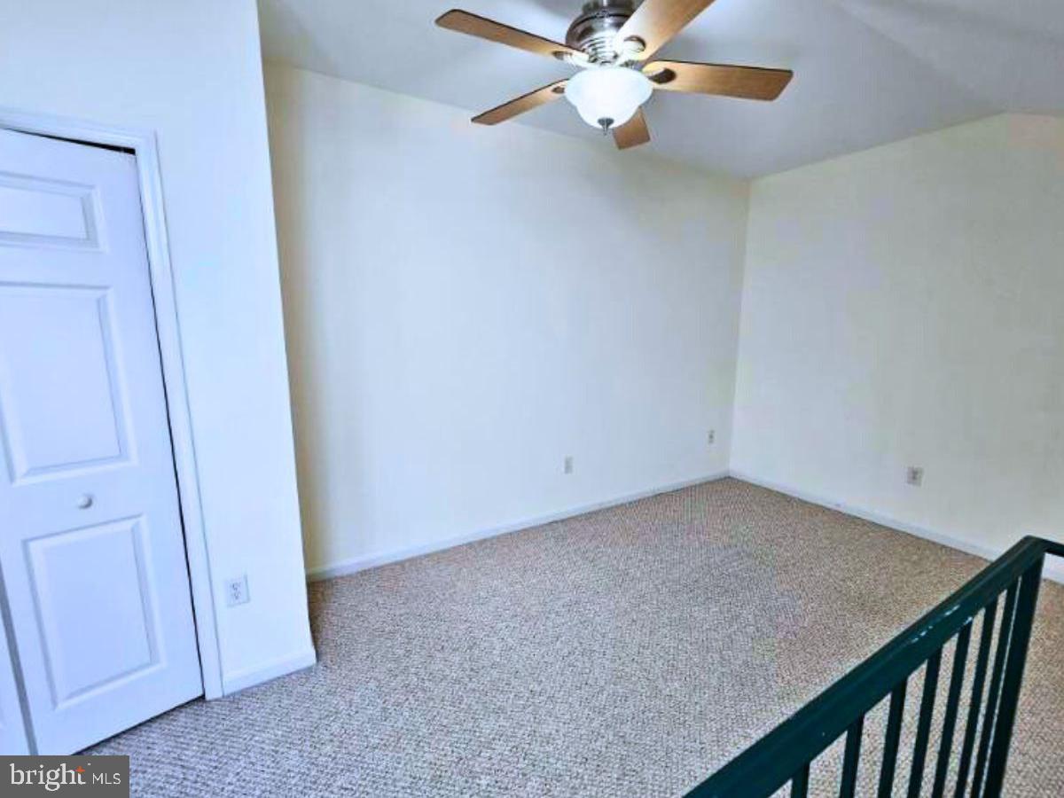 HAMPTON HOUSE - Residential Lease