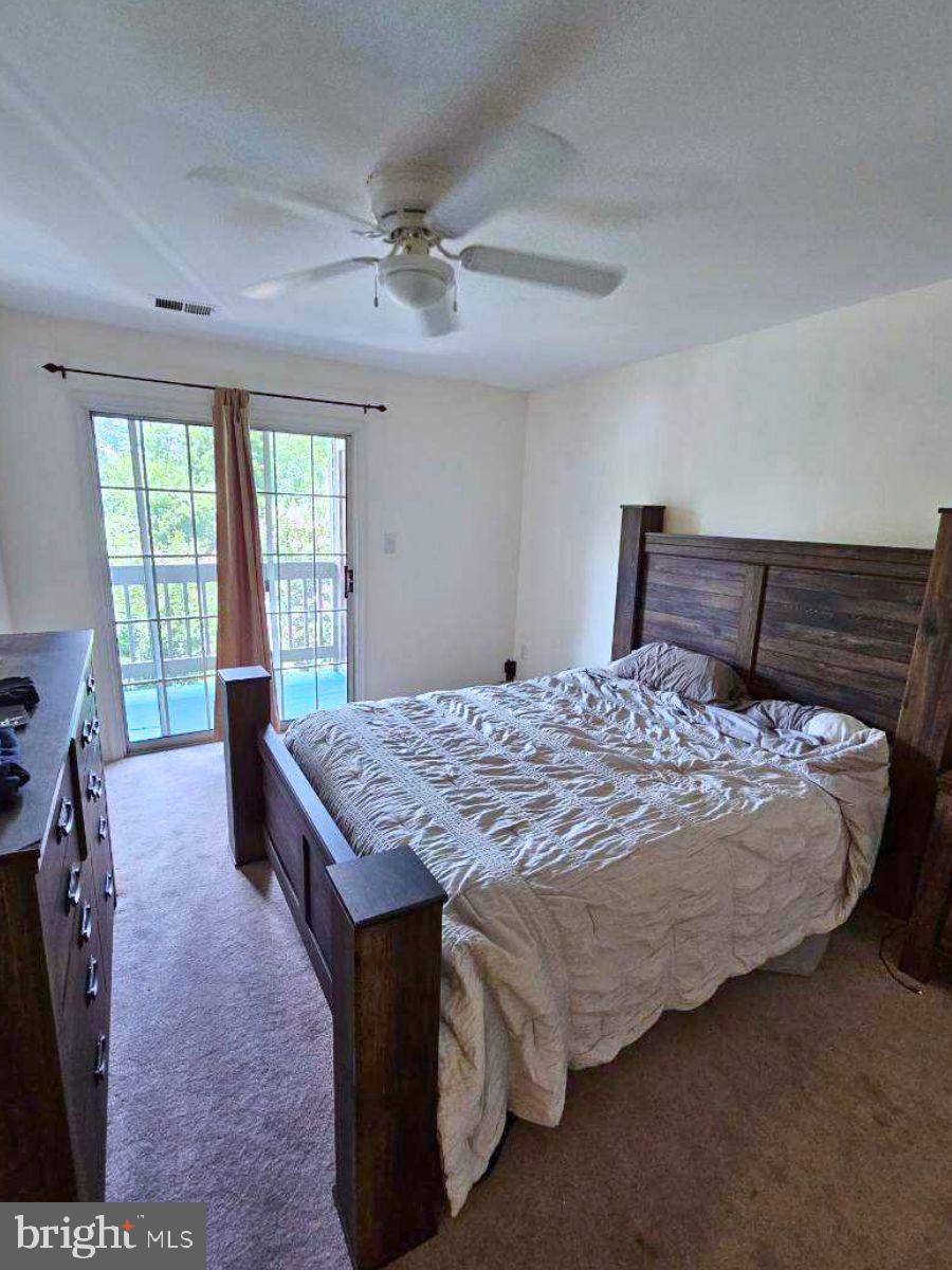 HAMPTON HOUSE - Residential Lease