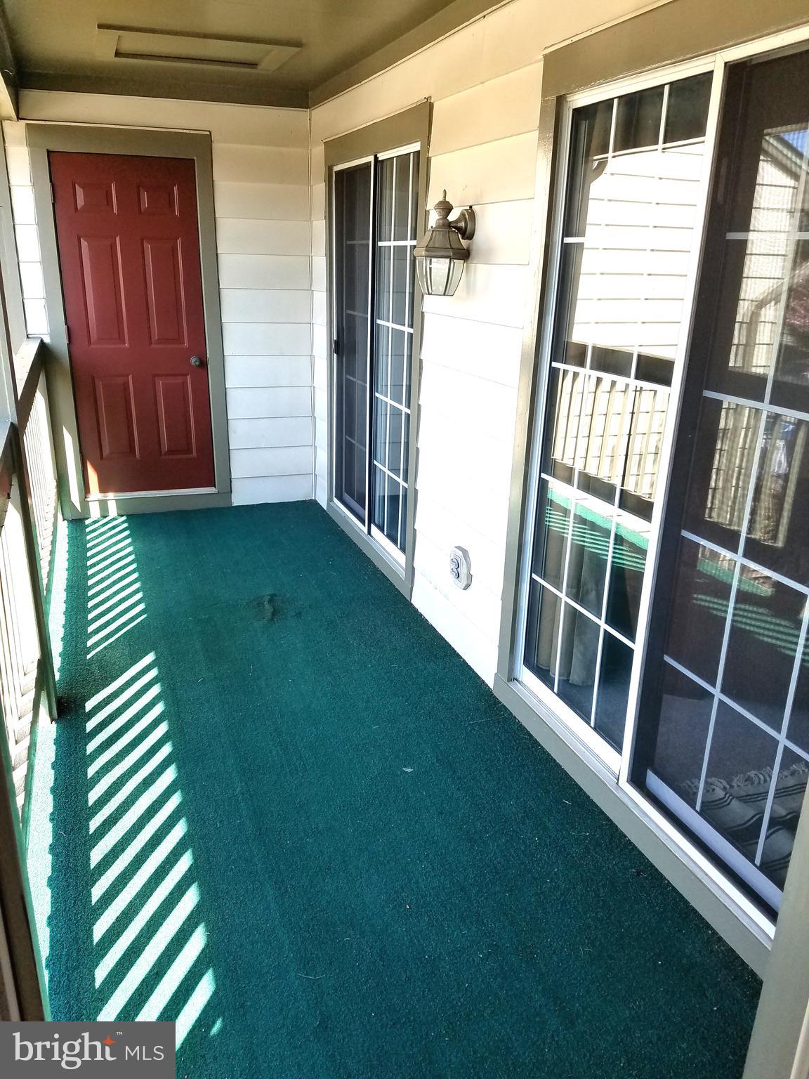 HAMPTON HOUSE - Residential Lease