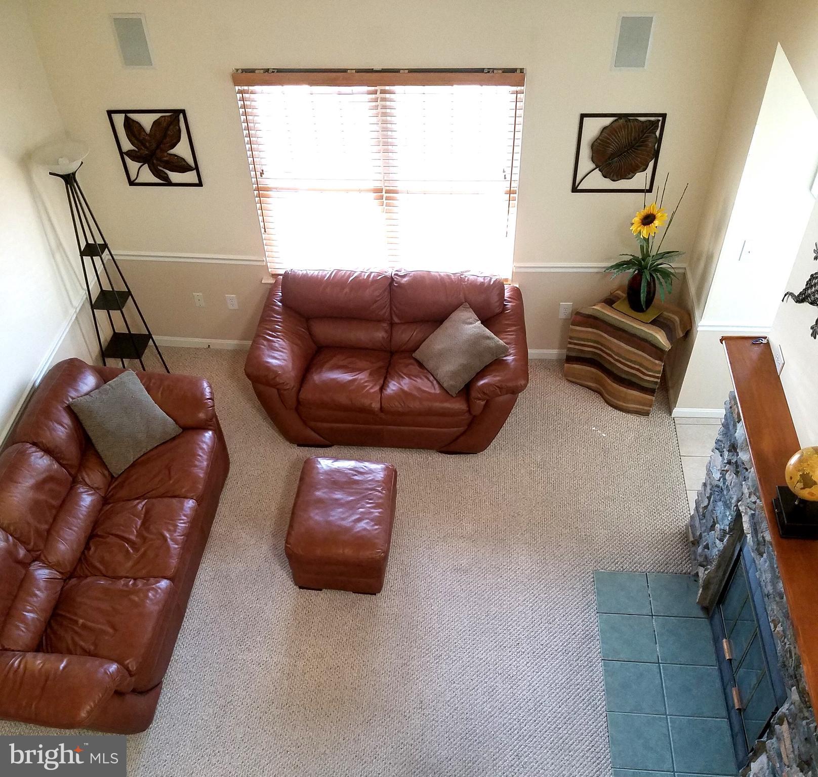 HAMPTON HOUSE - Residential Lease