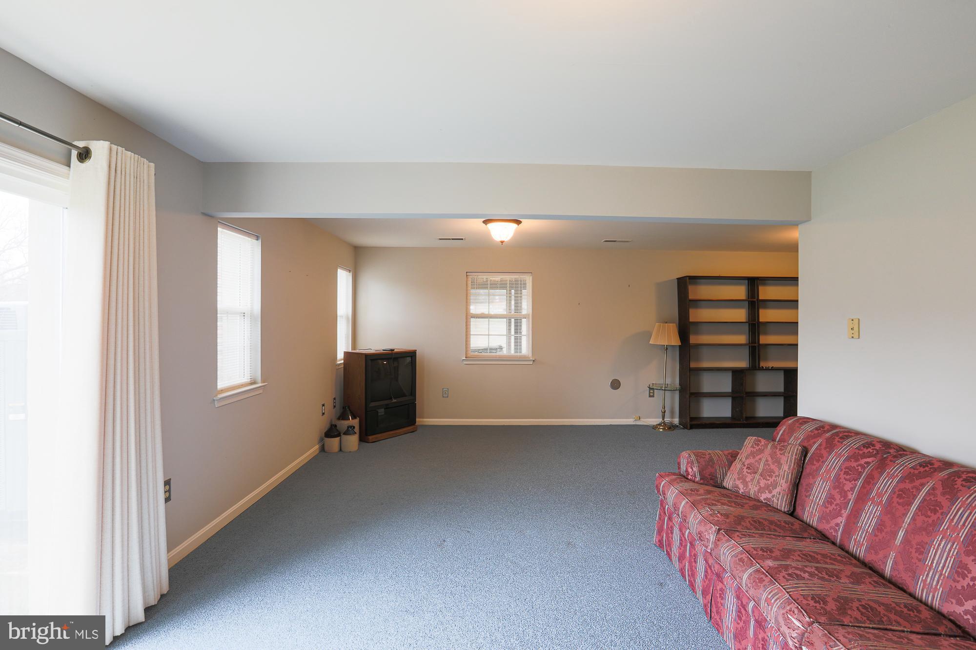 OWENSVILLE - Residential