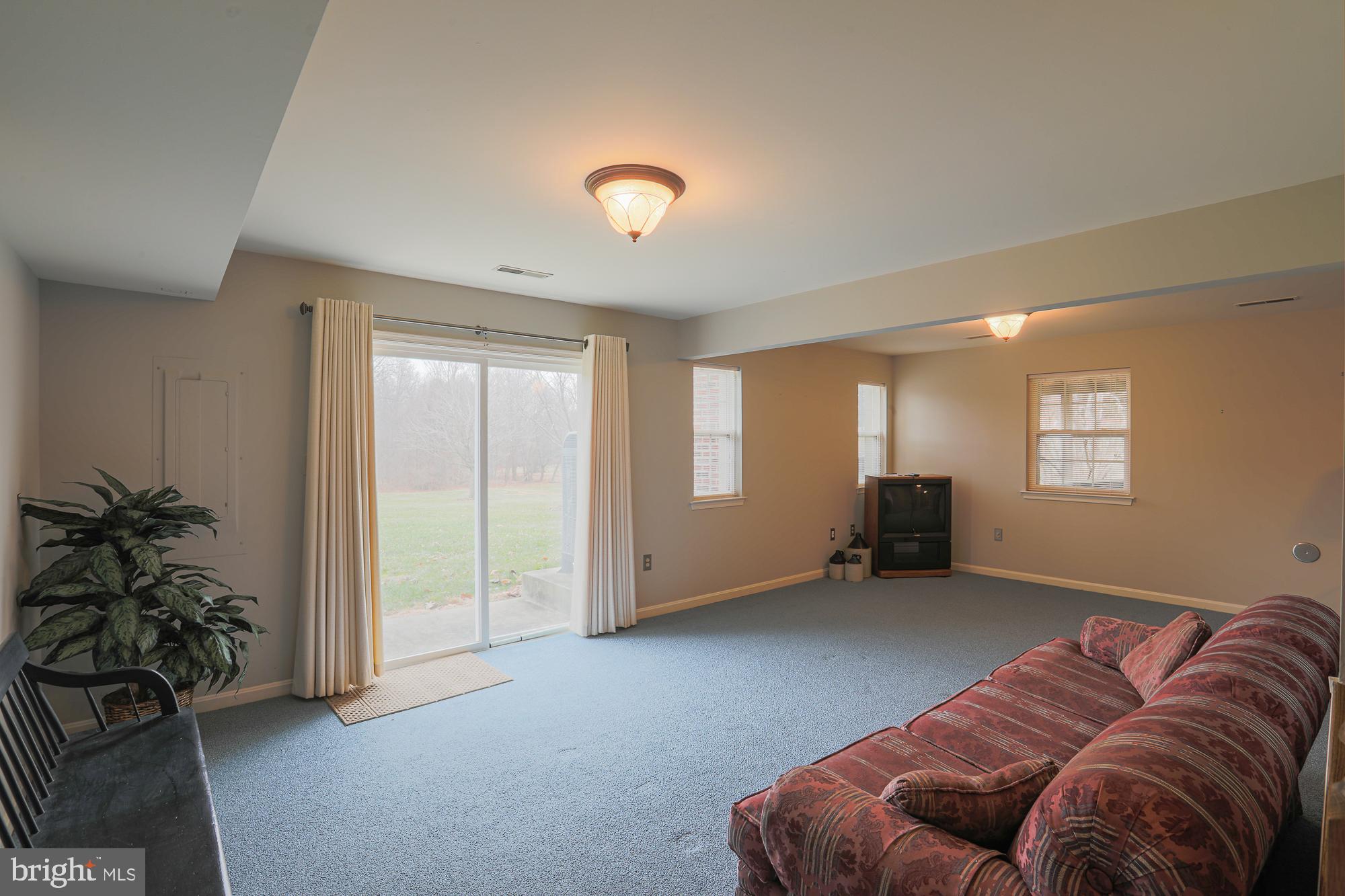 OWENSVILLE - Residential