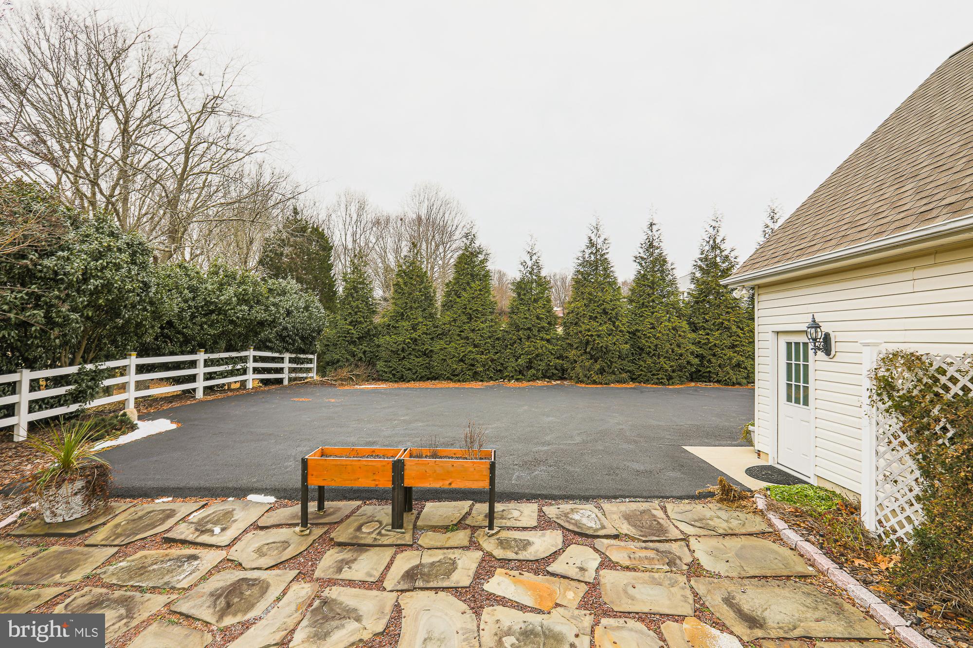 OWENSVILLE - Residential