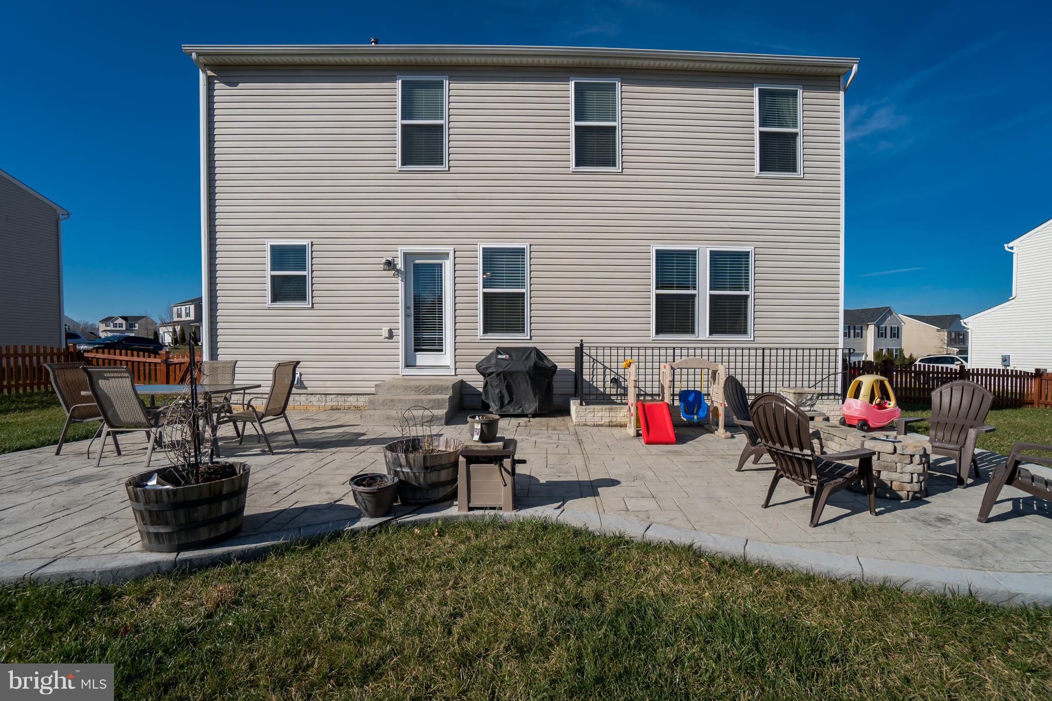 STAFFORD LAKES VILLAGE - Residential