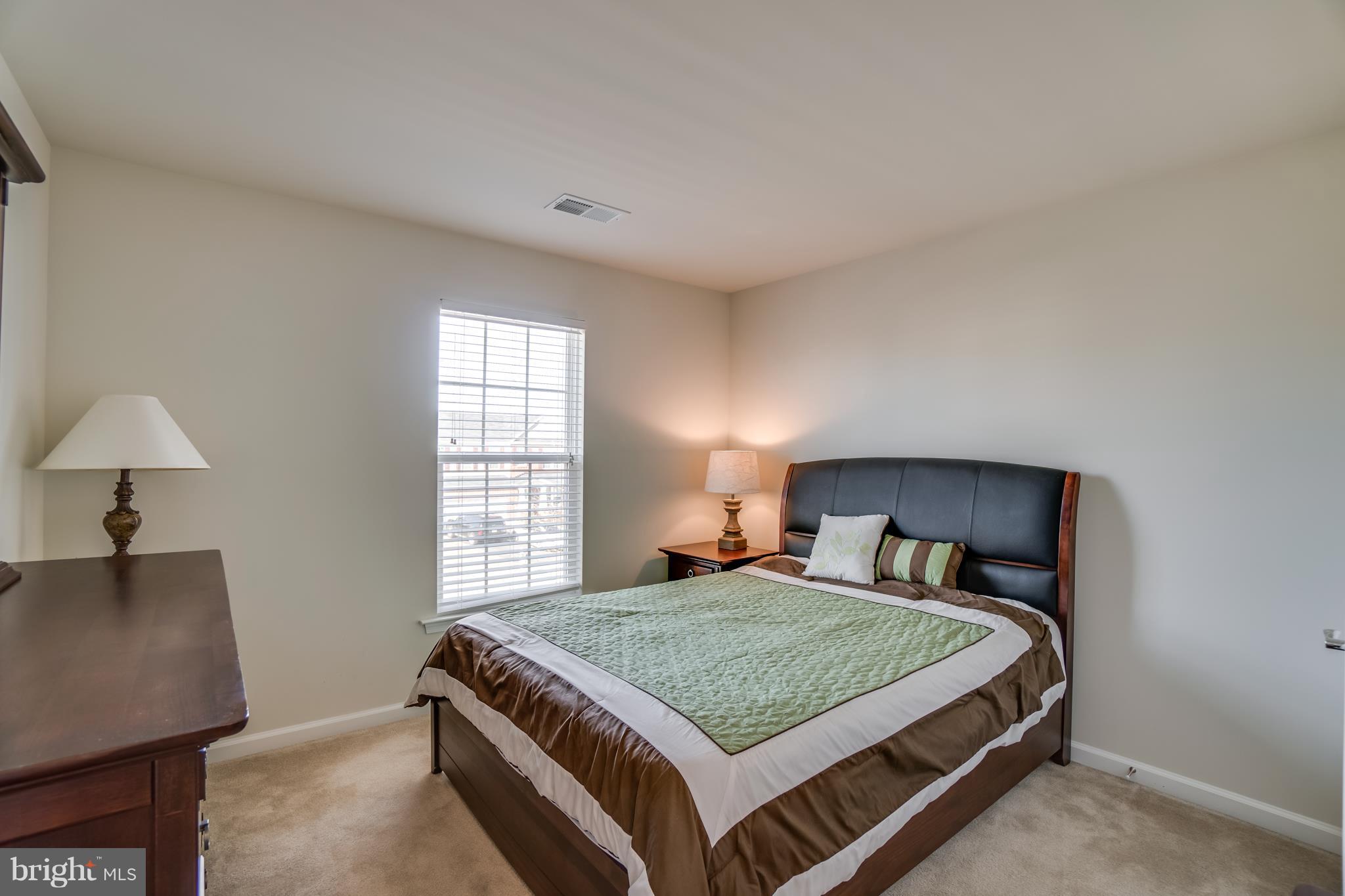 STAFFORD LAKES VILLAGE - Residential