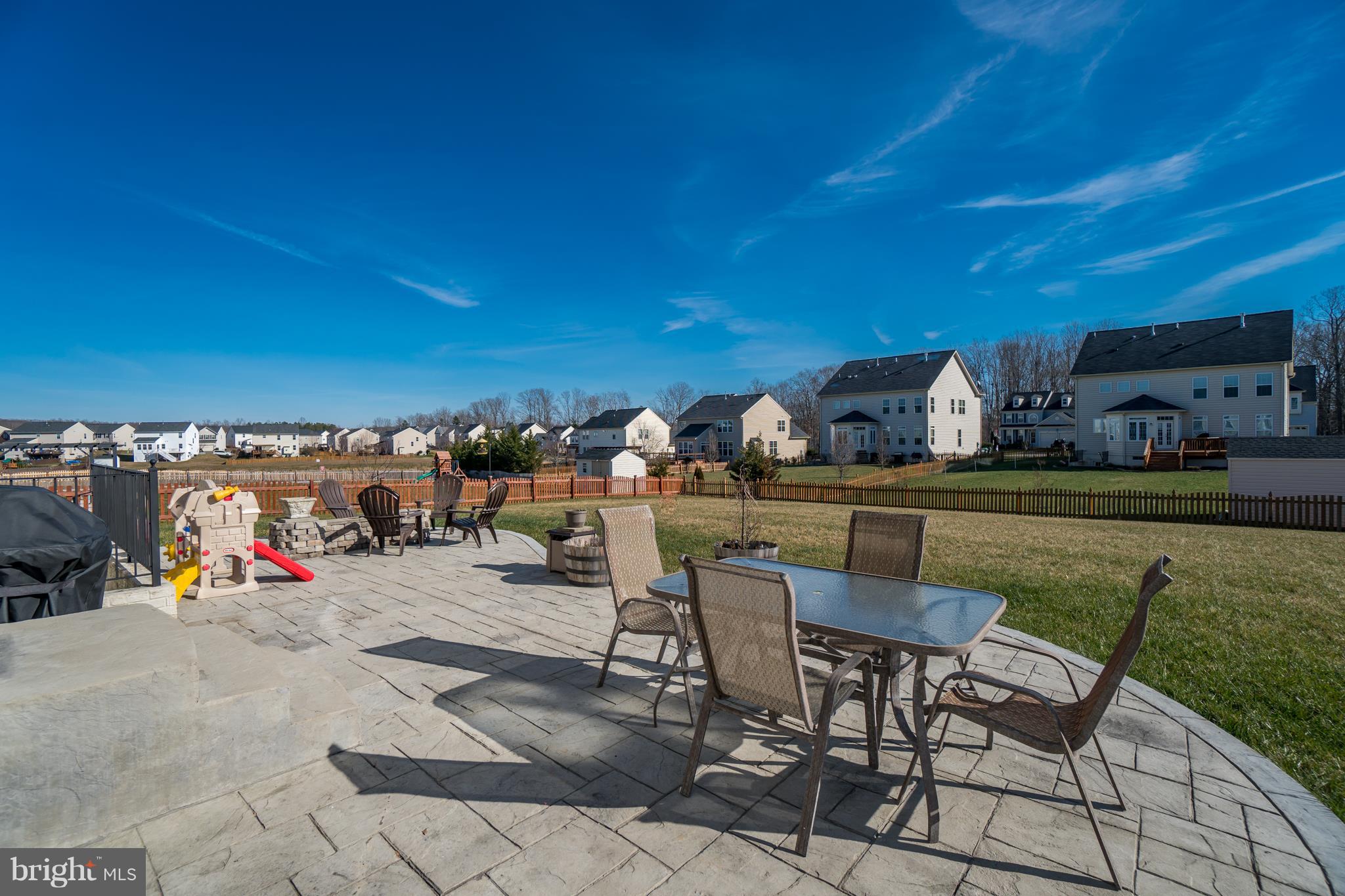 STAFFORD LAKES VILLAGE - Residential