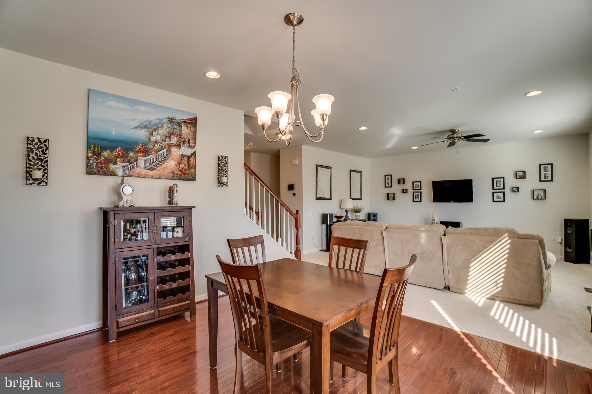 STAFFORD LAKES VILLAGE - Residential