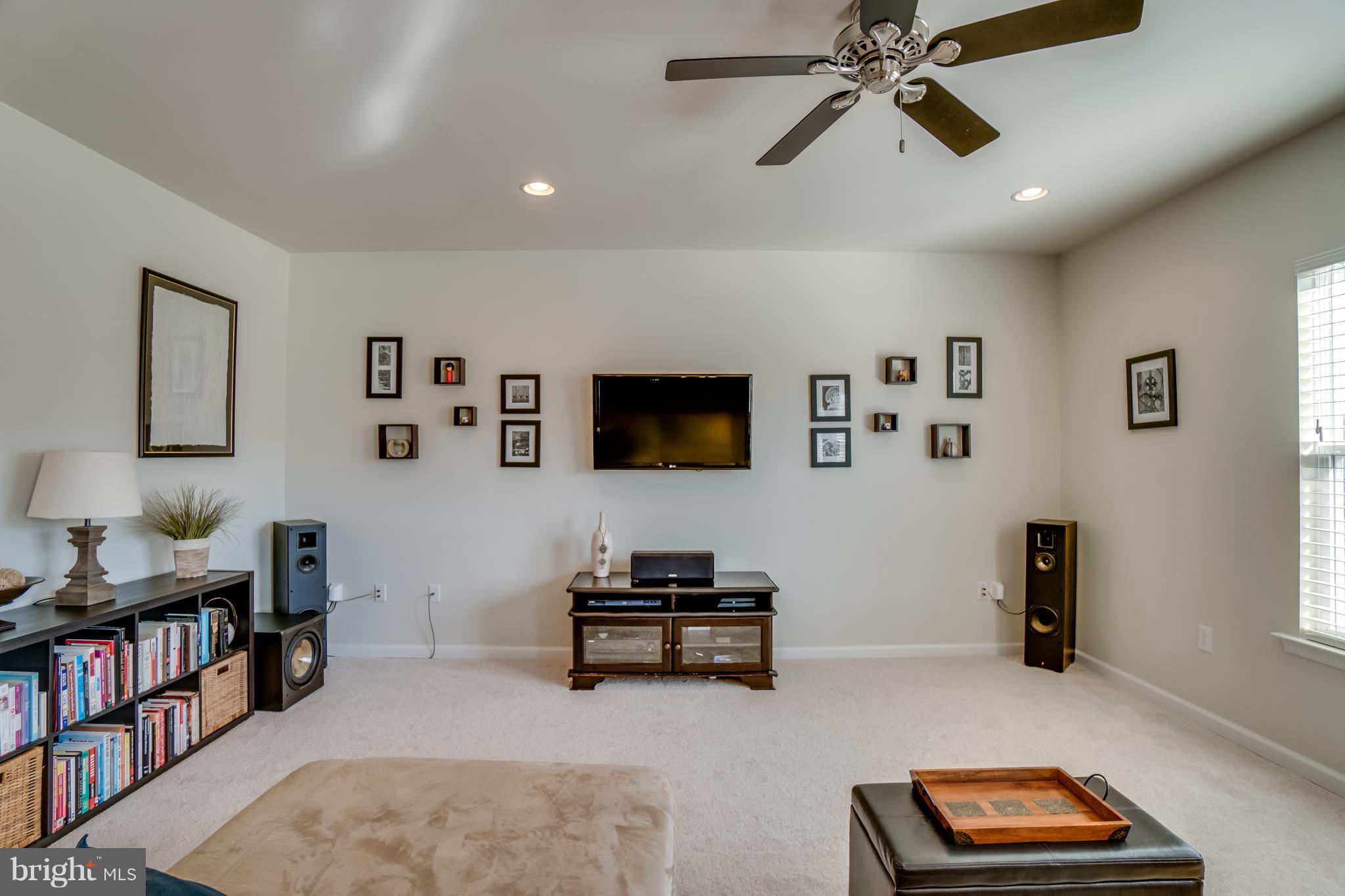 STAFFORD LAKES VILLAGE - Residential