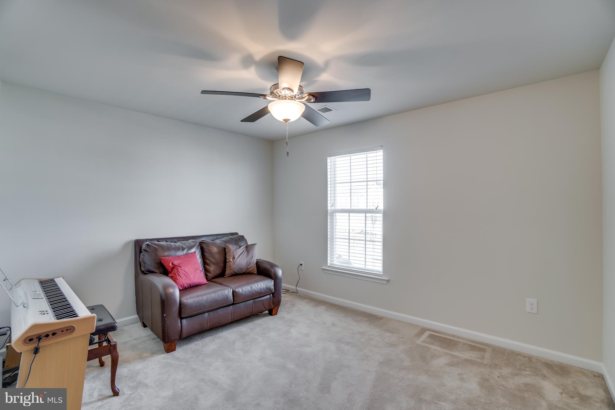 STAFFORD LAKES VILLAGE - Residential