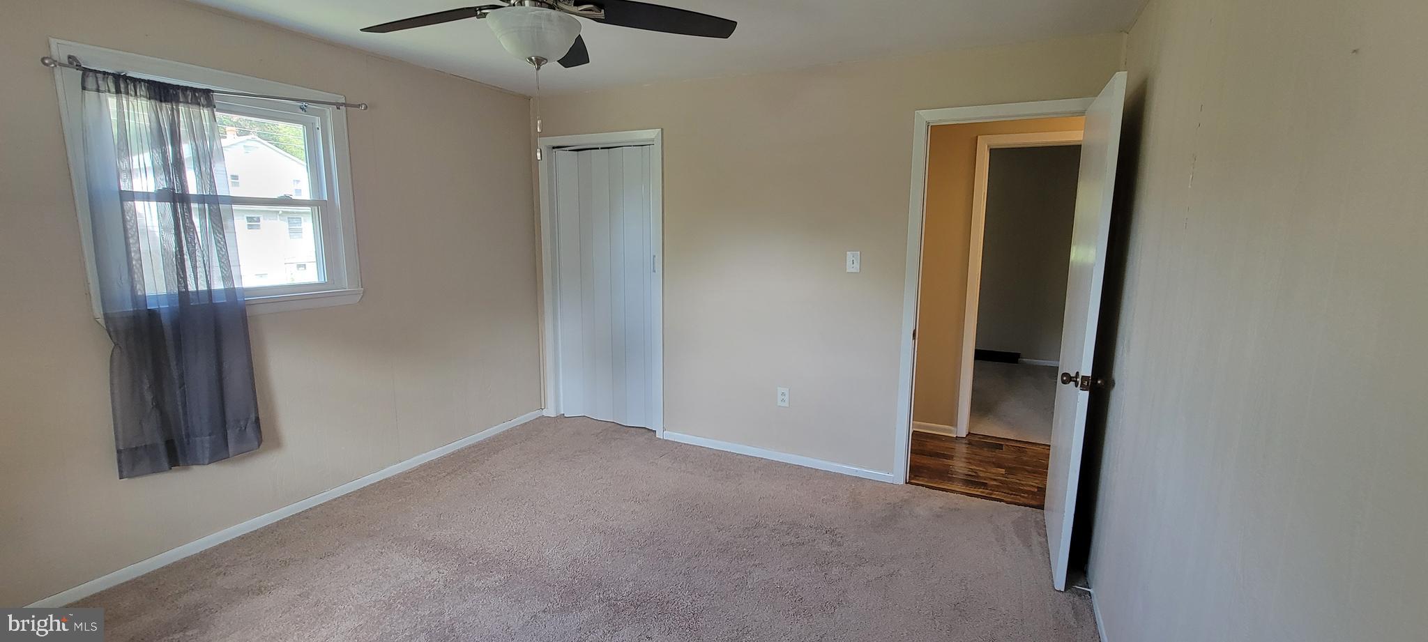 EAST SIDE - Residential