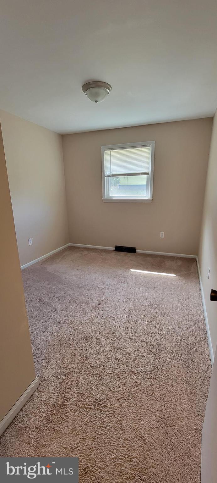 EAST SIDE - Residential