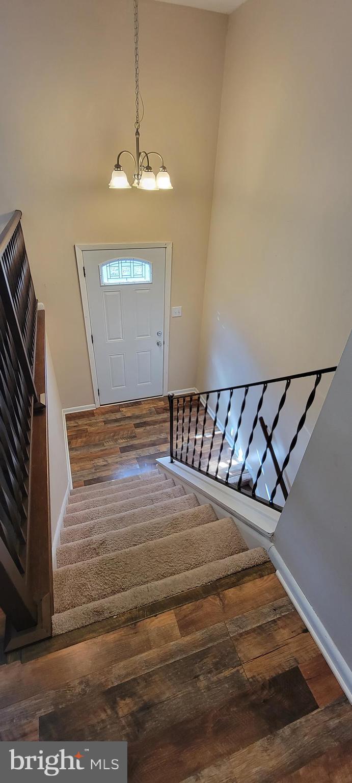 EAST SIDE - Residential