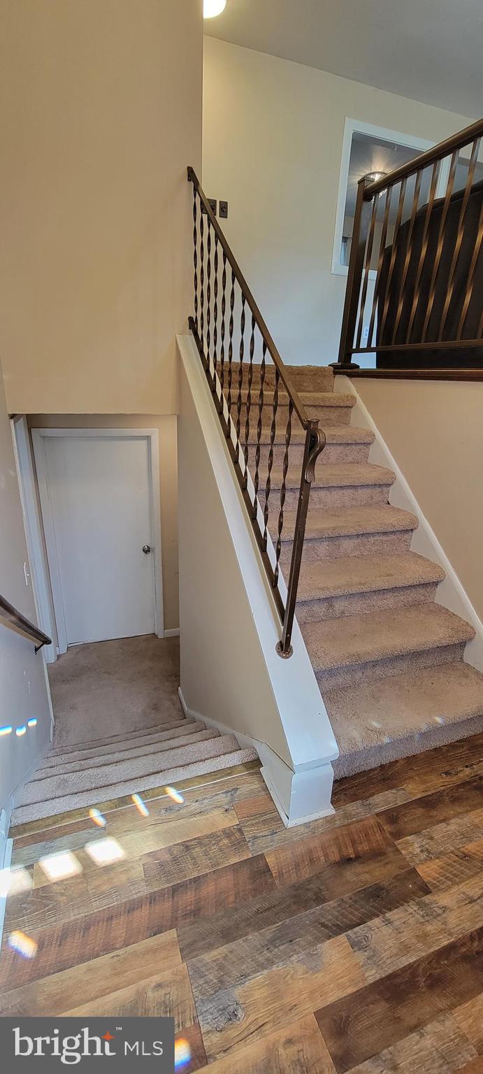 EAST SIDE - Residential