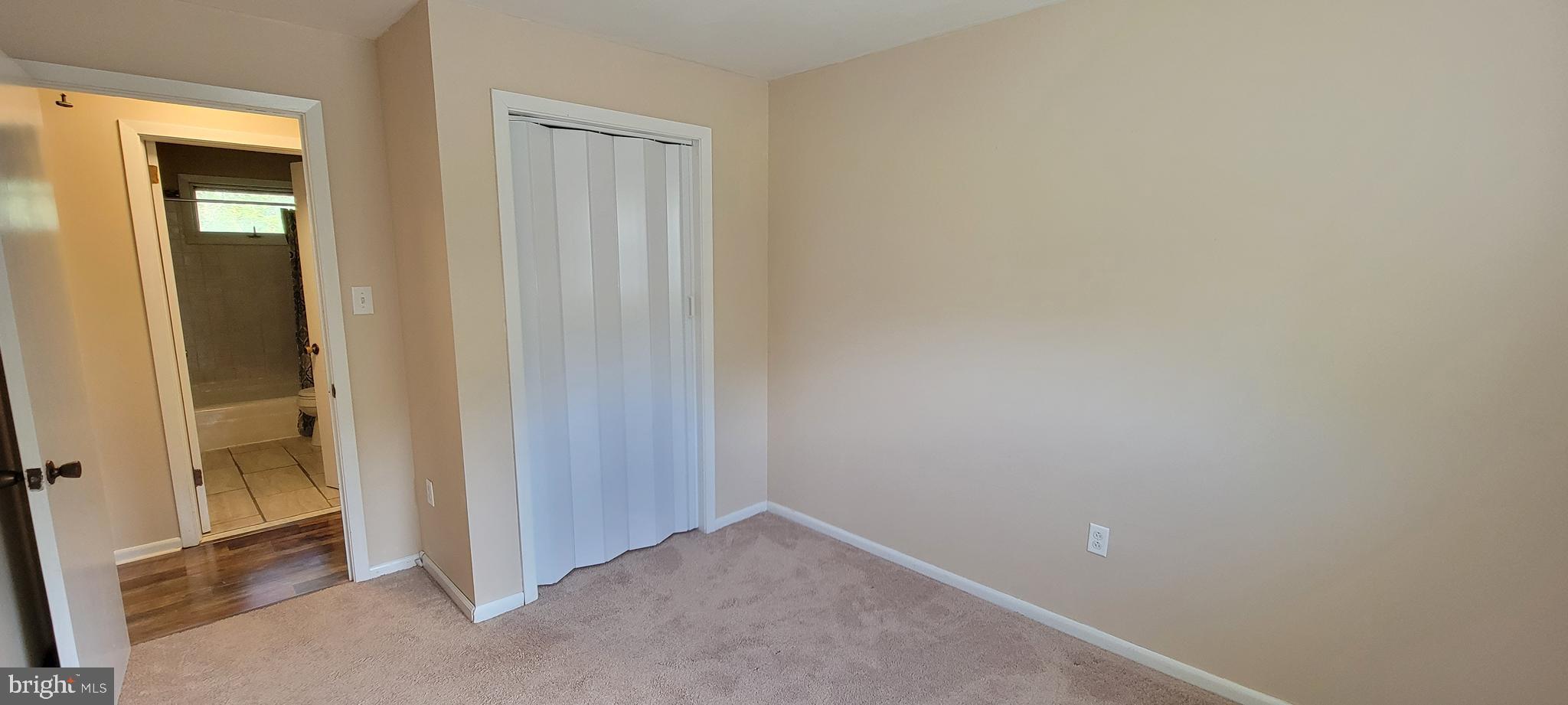 EAST SIDE - Residential