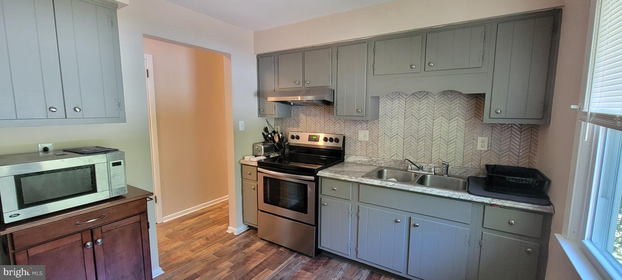 EAST SIDE - Residential