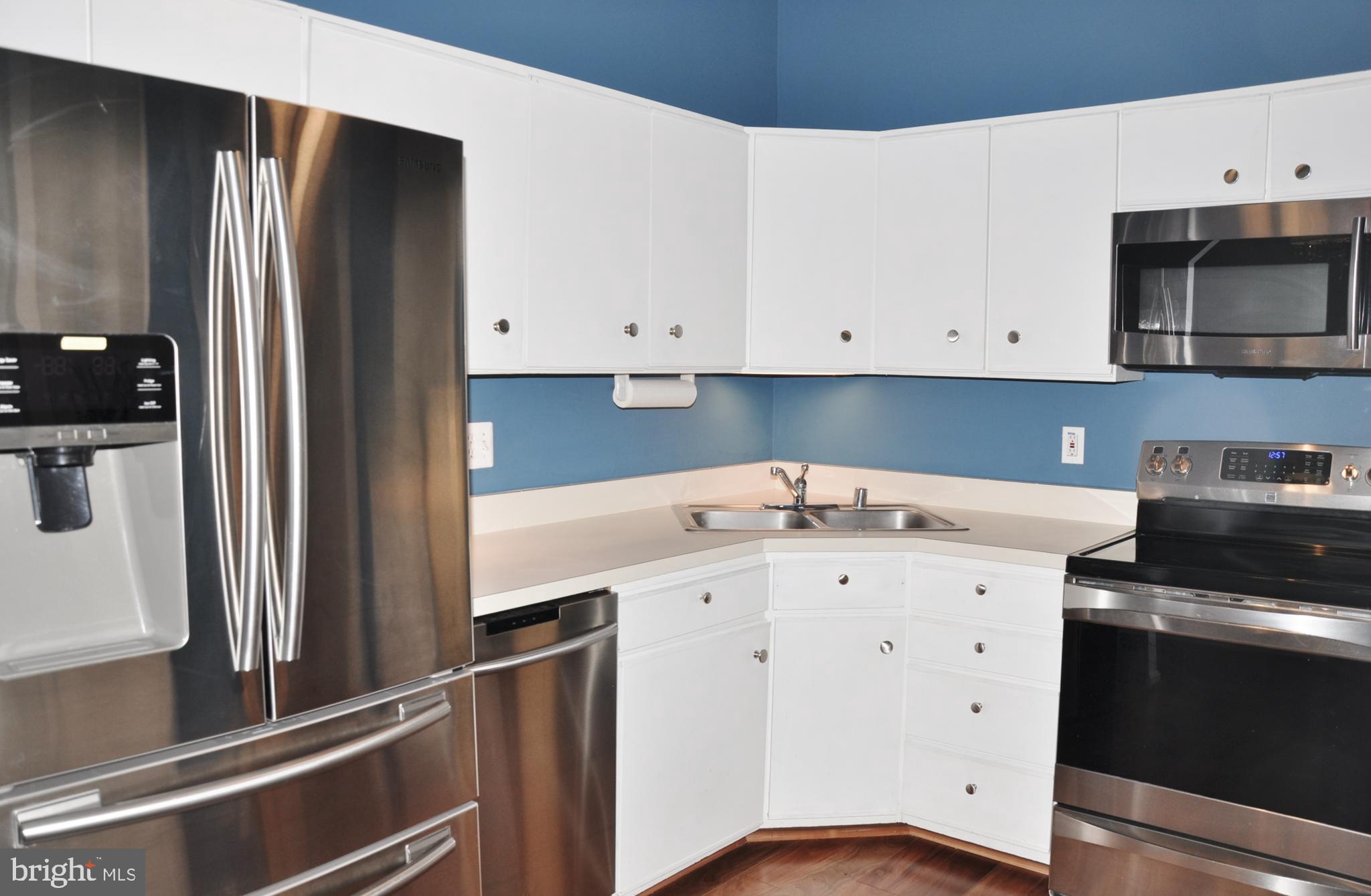 RAINFLOWER/LOVETON - Residential