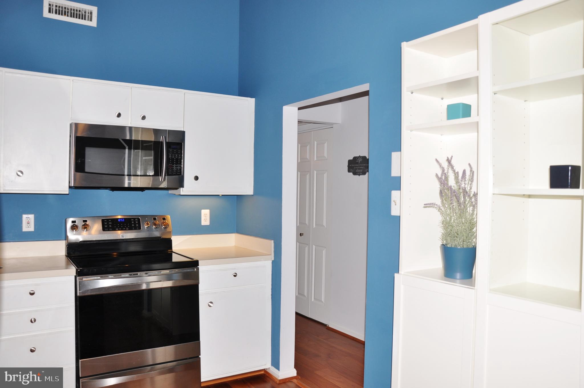 RAINFLOWER/LOVETON - Residential