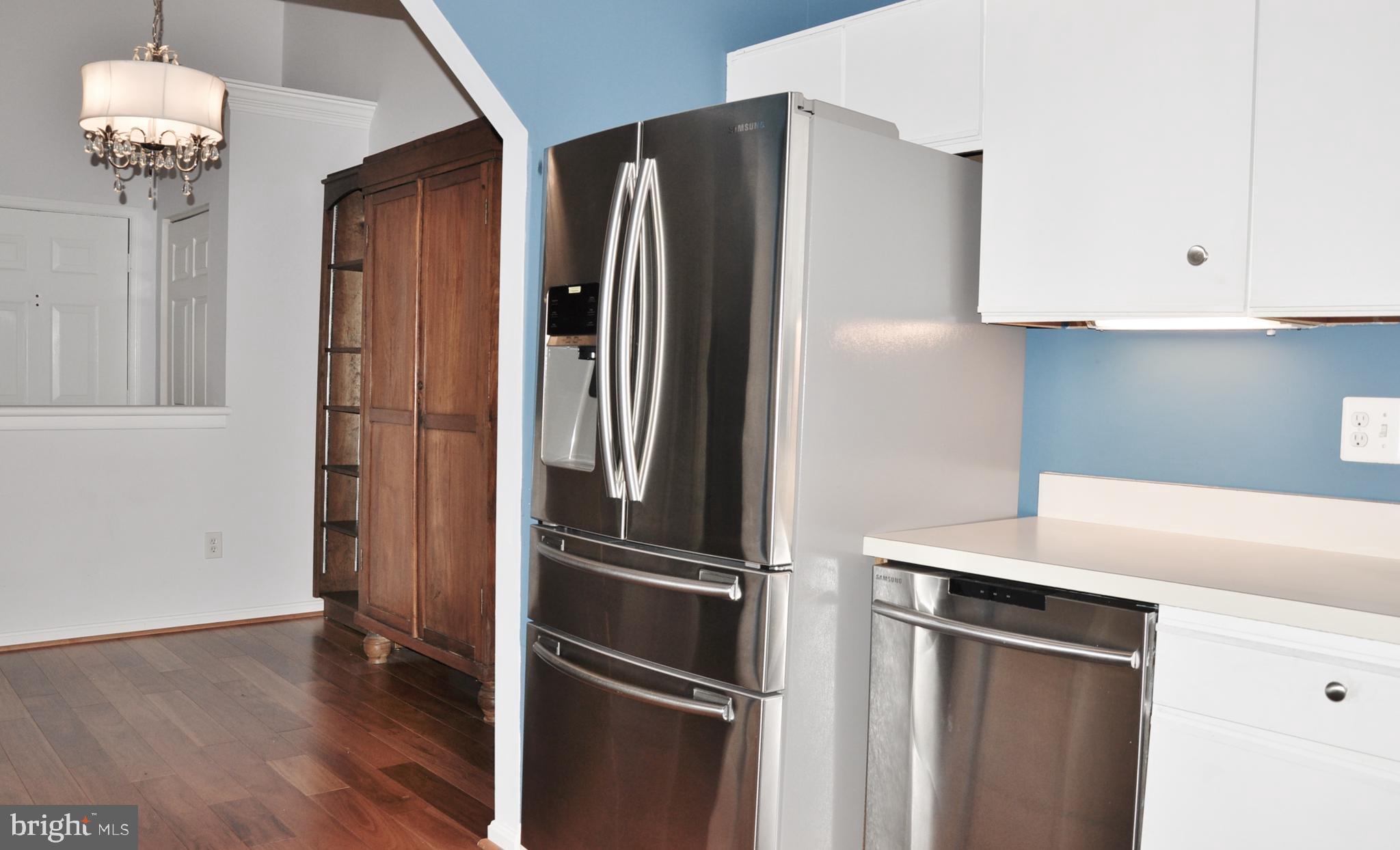 RAINFLOWER/LOVETON - Residential